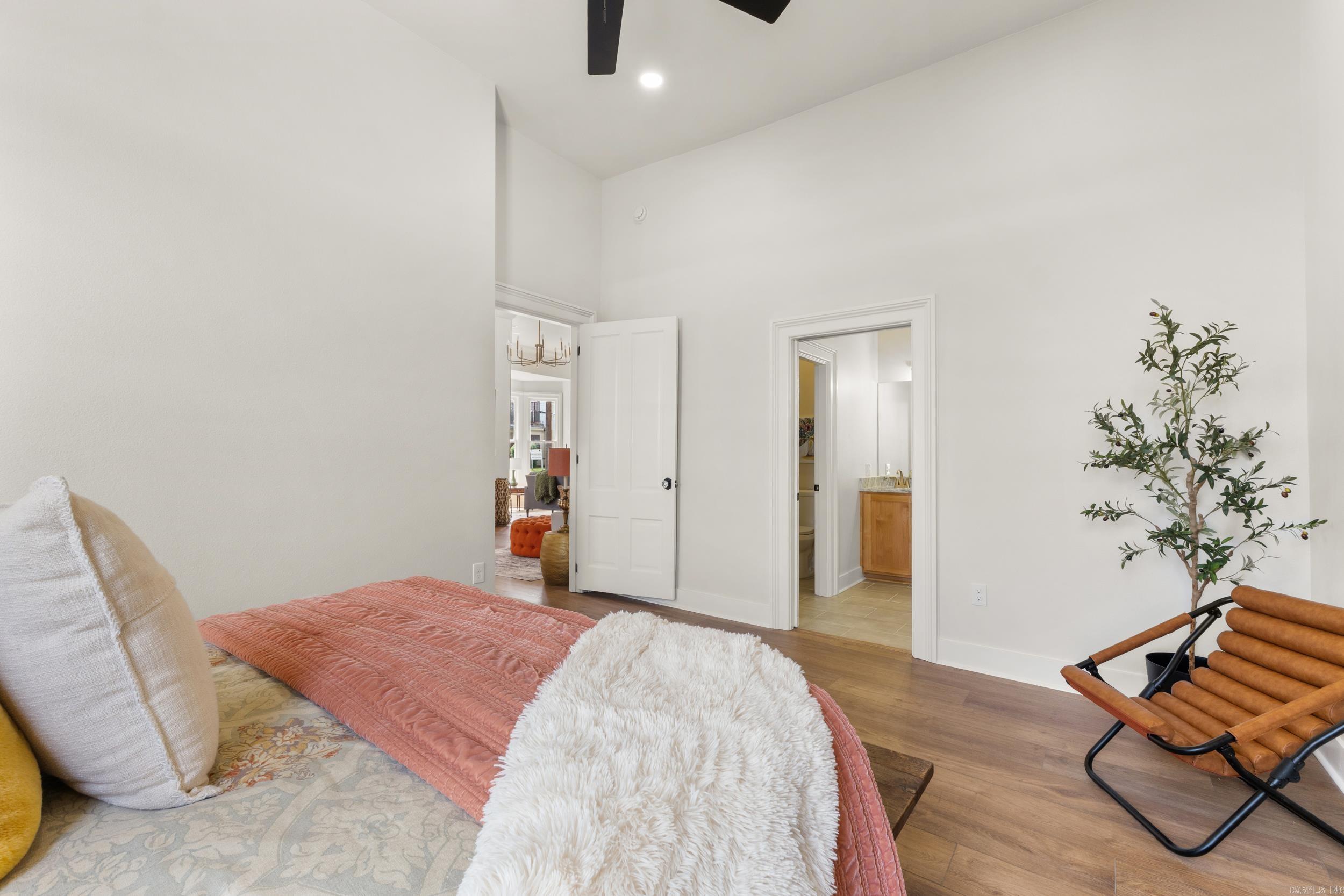 DUVALLS - Residential