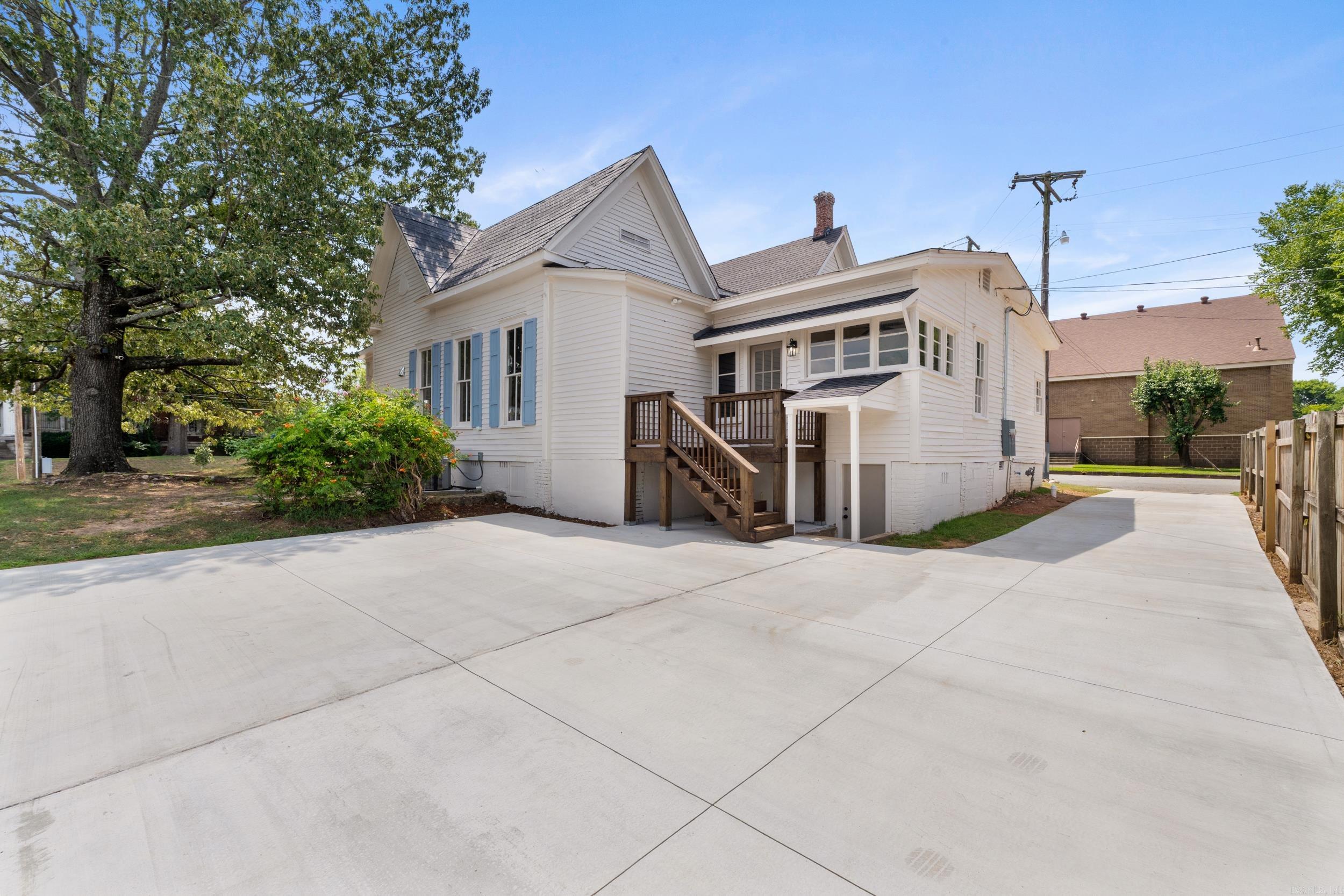 DUVALLS - Residential
