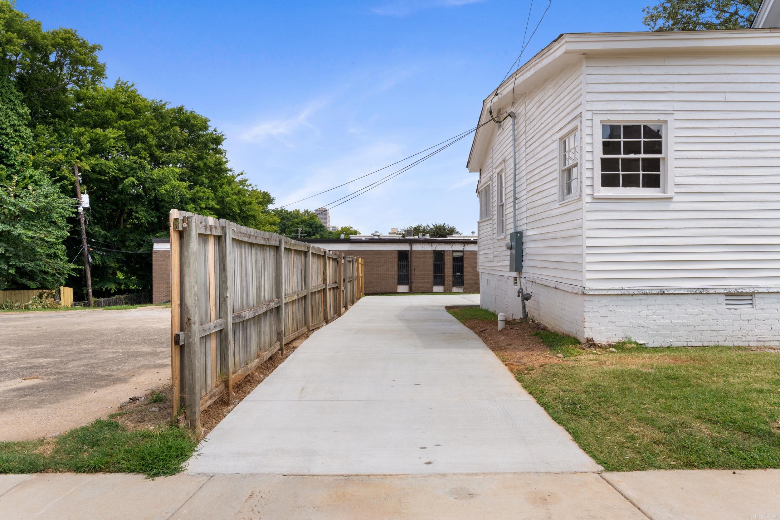 DUVALLS - Residential