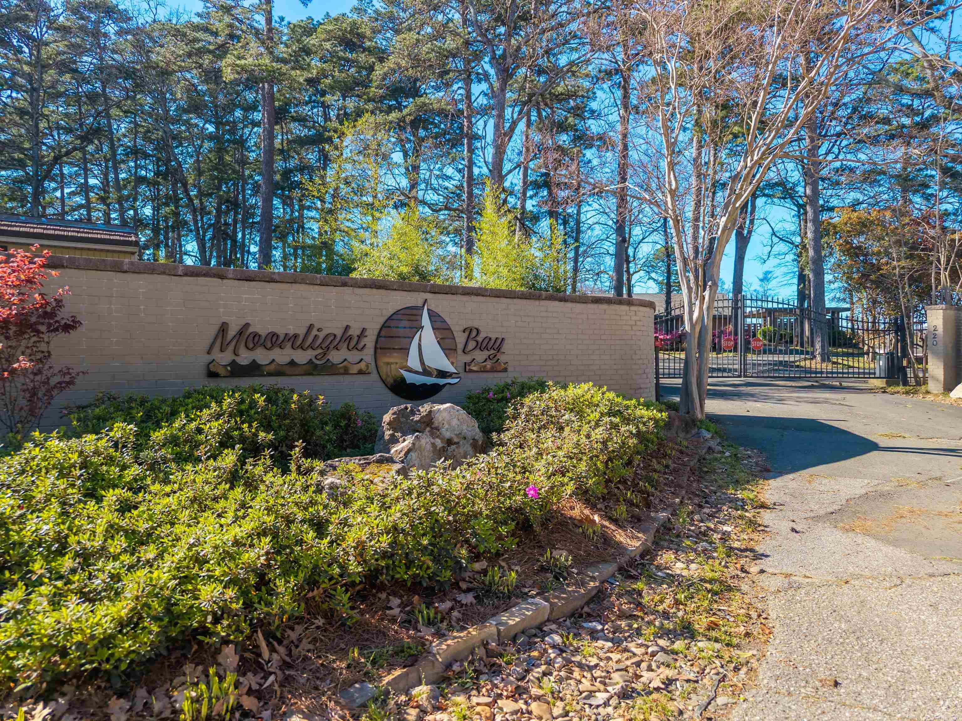 MOONLIGHT BAY COLONY HPR - Residential