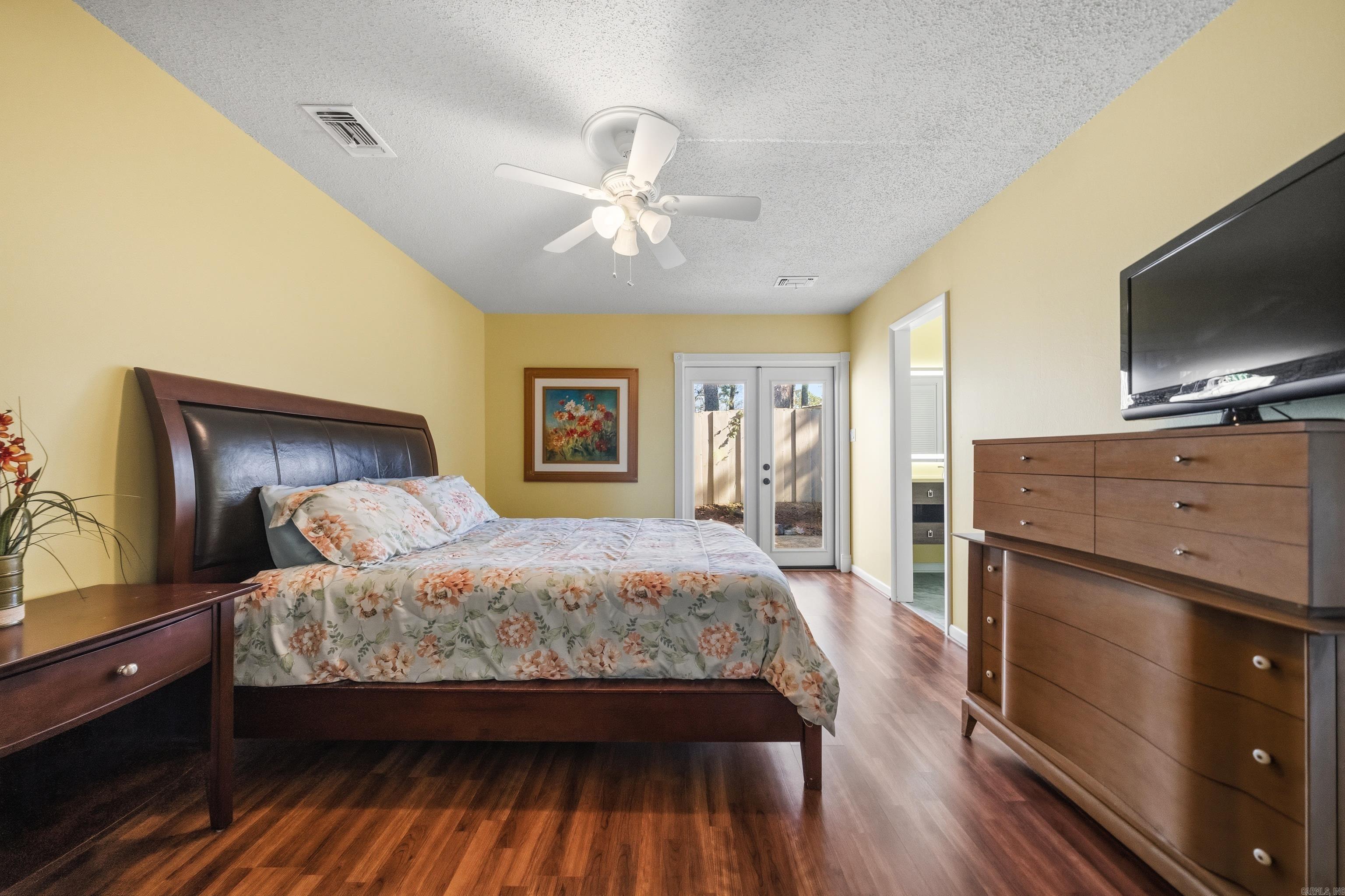 MOONLIGHT BAY COLONY HPR - Residential