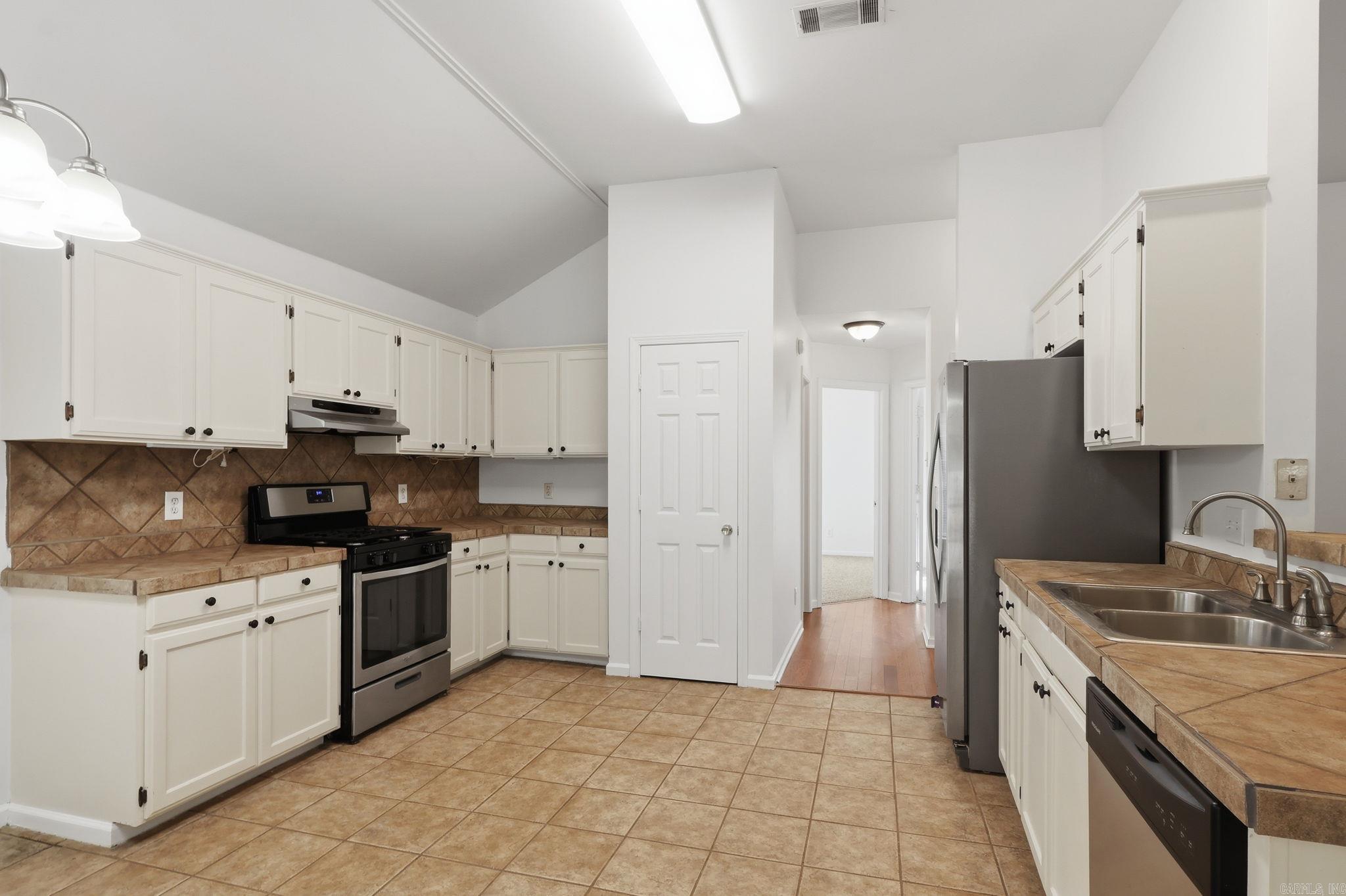 BAILEY PARK - Residential