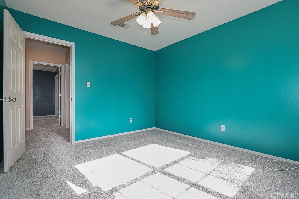 CHERRY CREEK - Residential