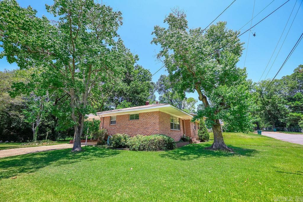 Thompson Heights - Residential