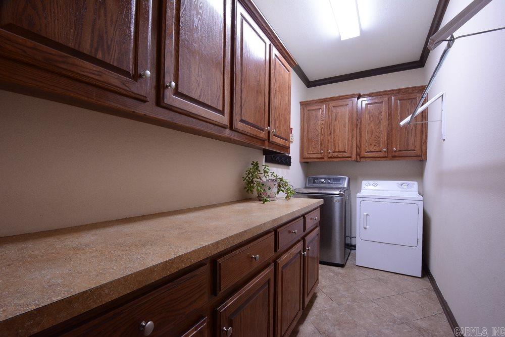 MEADOWLAKE - Residential