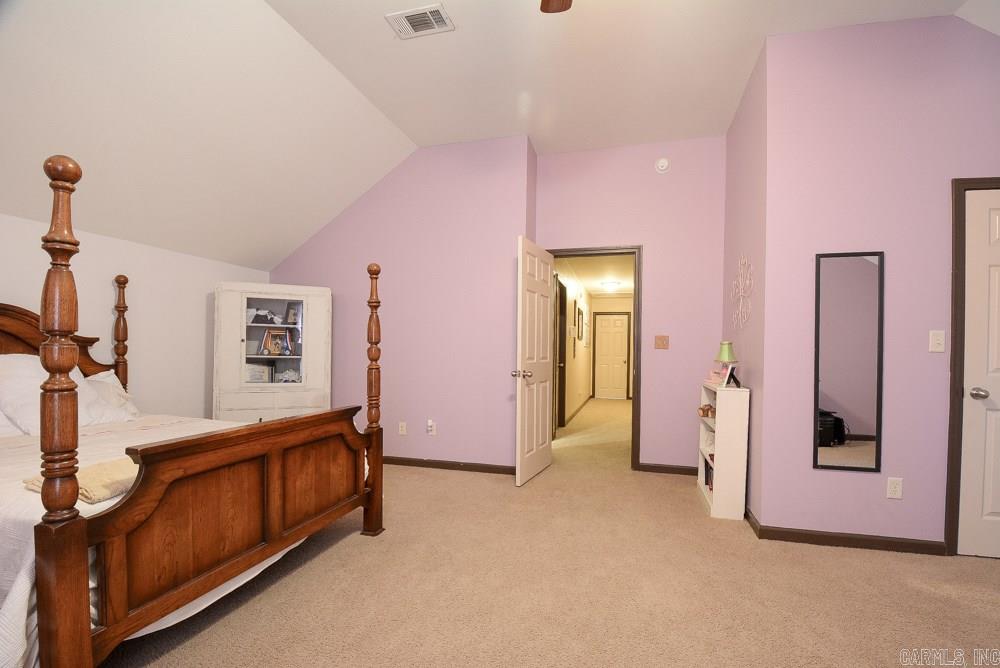 MEADOWLAKE - Residential