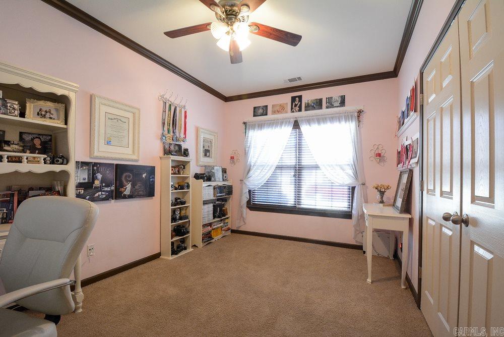 MEADOWLAKE - Residential