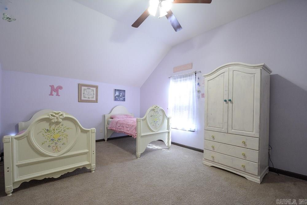 MEADOWLAKE - Residential