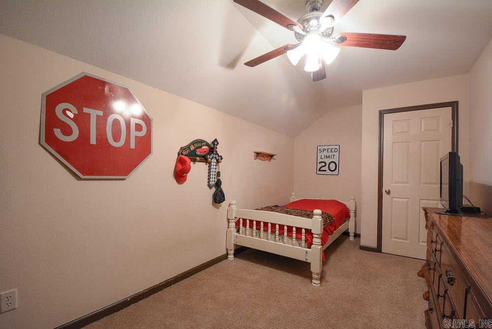 MEADOWLAKE - Residential