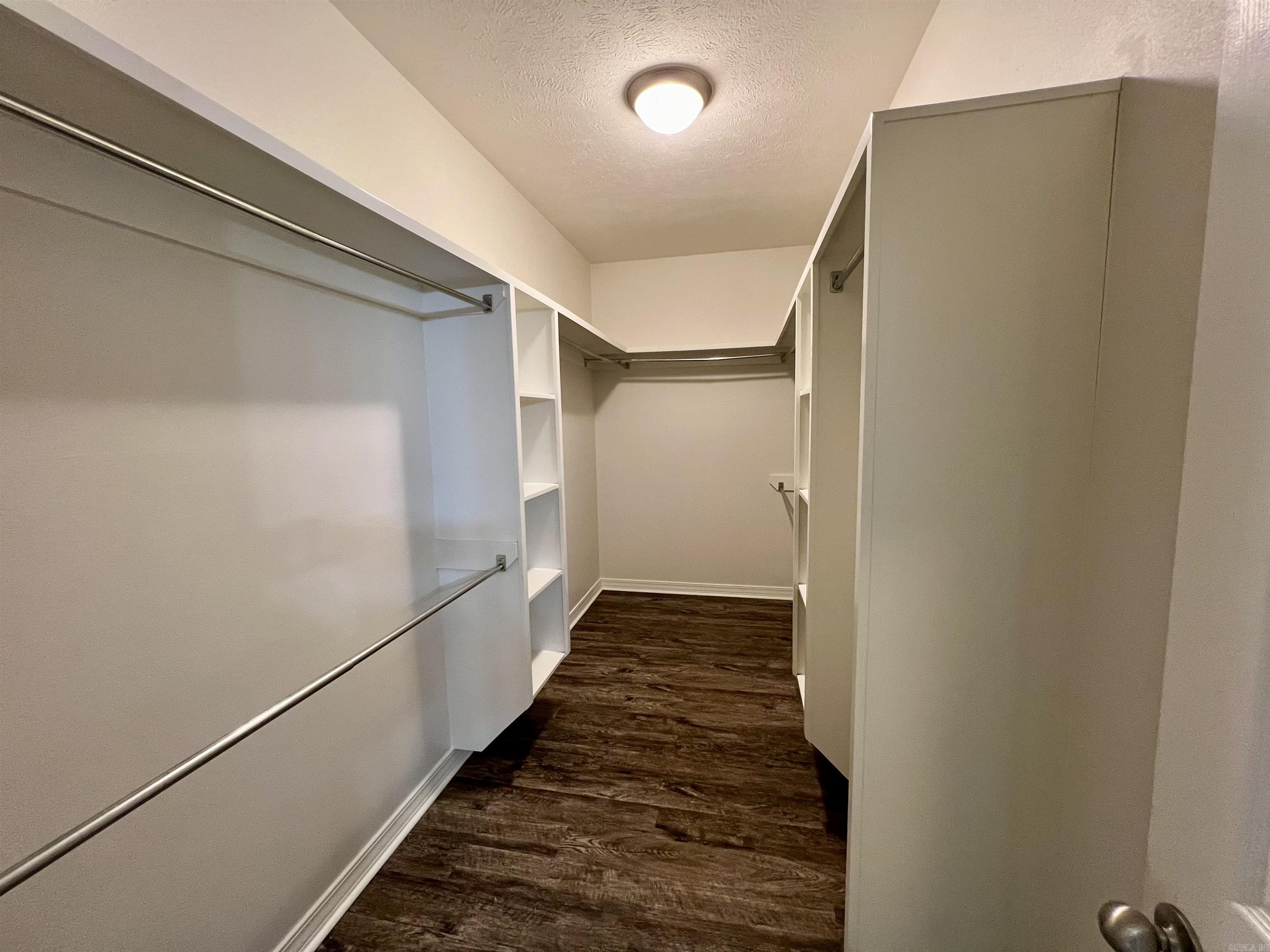 BELVEDERE COURT - Residential