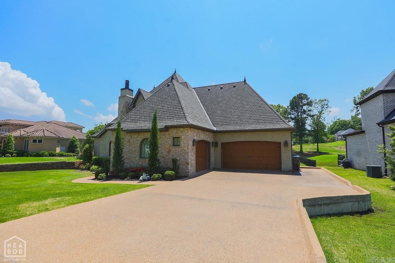 Ridgepointe Country Club - Residential