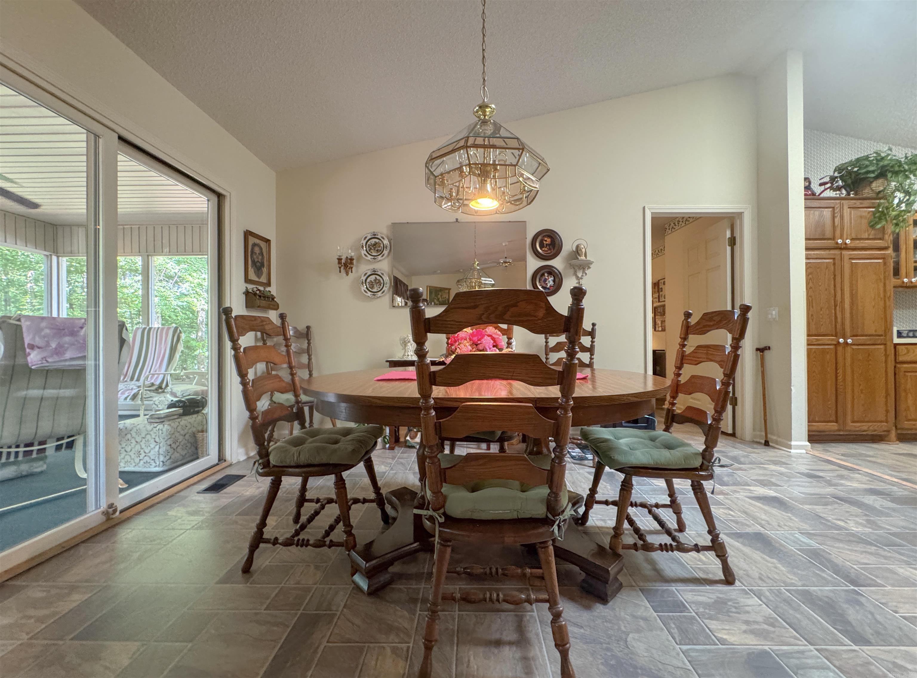 RONQUILLO - Residential
