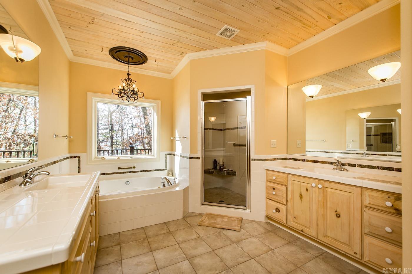 RETREAT AT GRAND ISLE - Residential