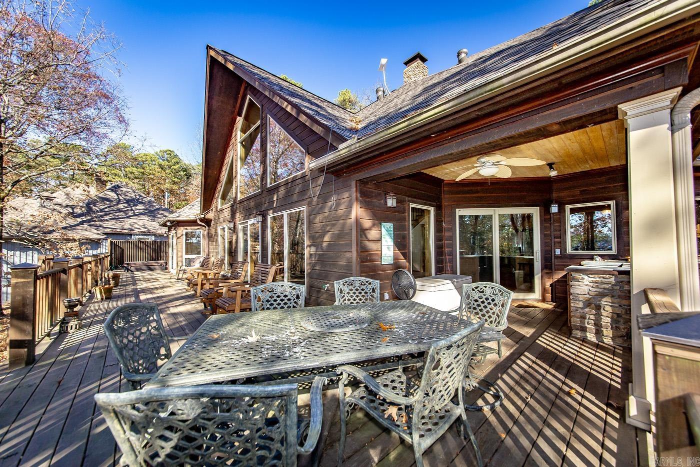 RETREAT AT GRAND ISLE - Residential