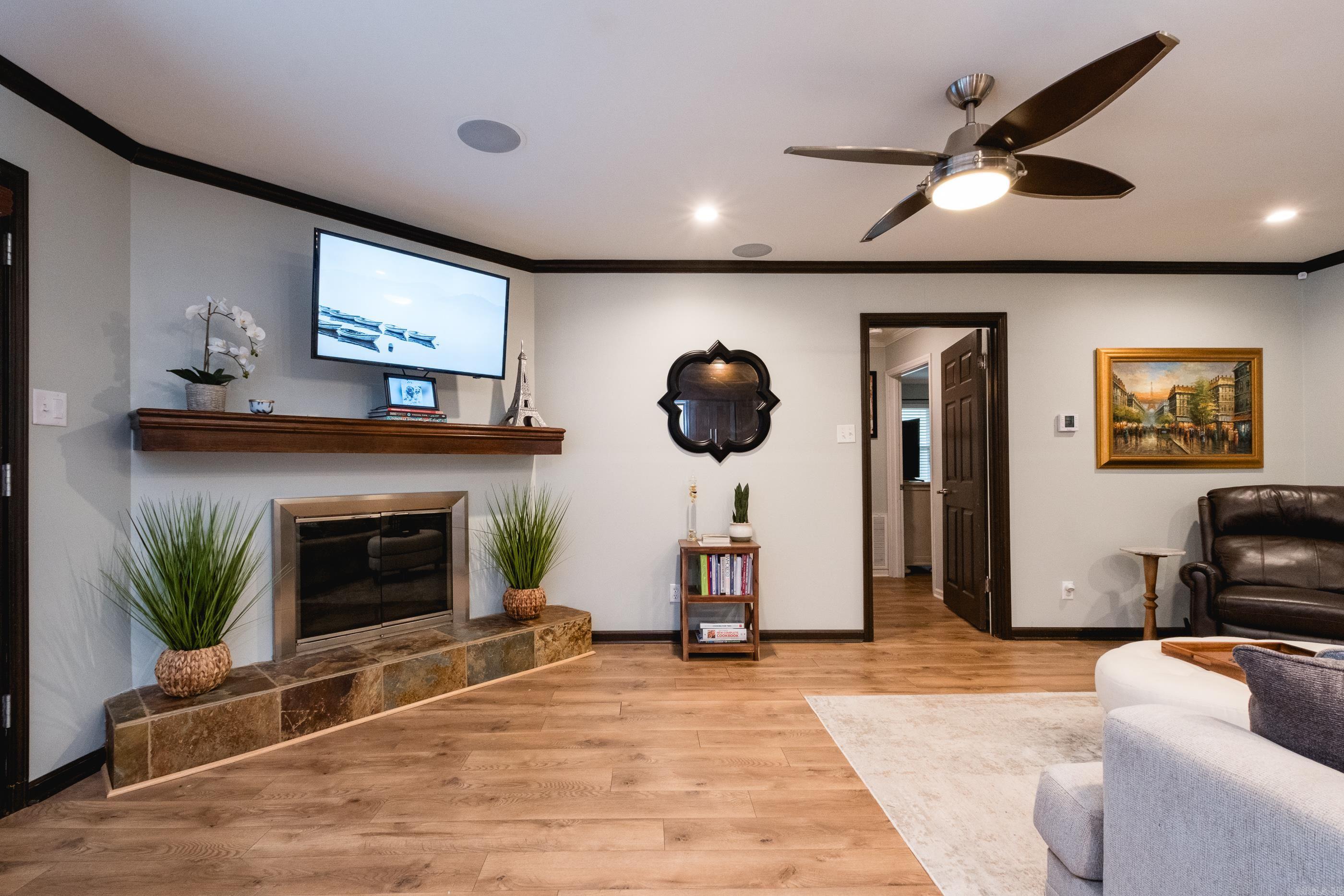 LAKEWOOD NORTH - Residential