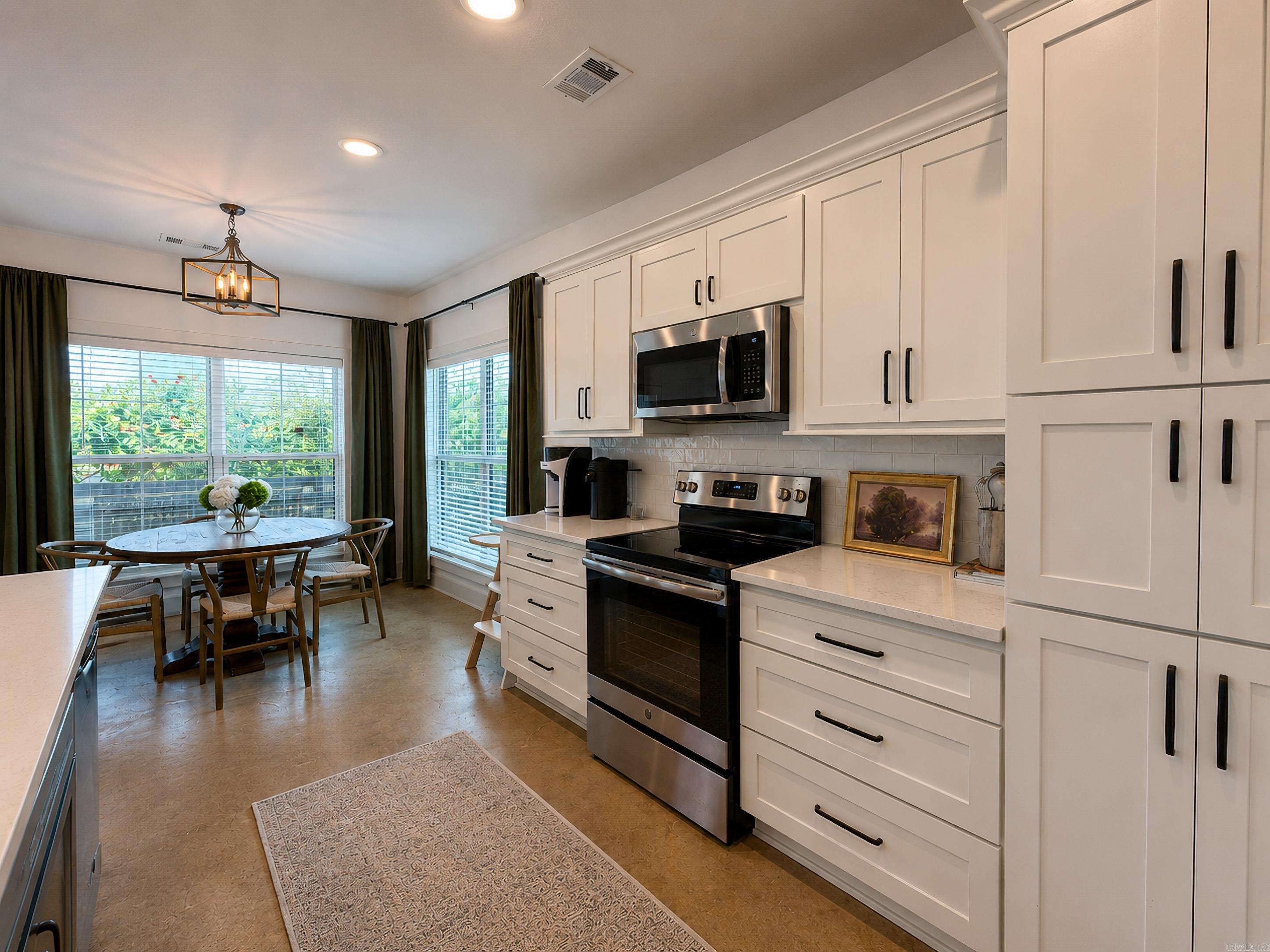 BOBCAT MEADOWS - Residential