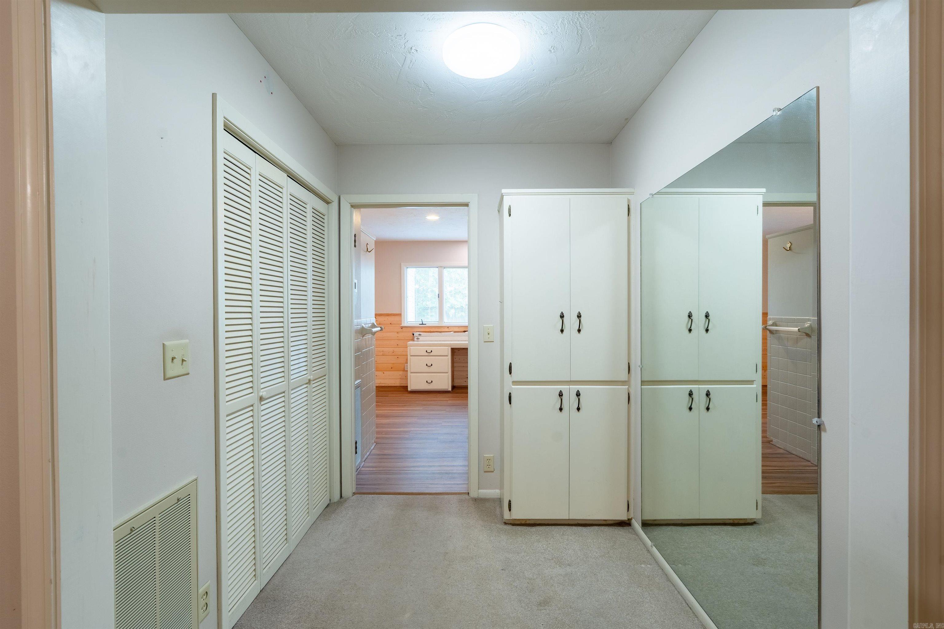 FOUST - Residential