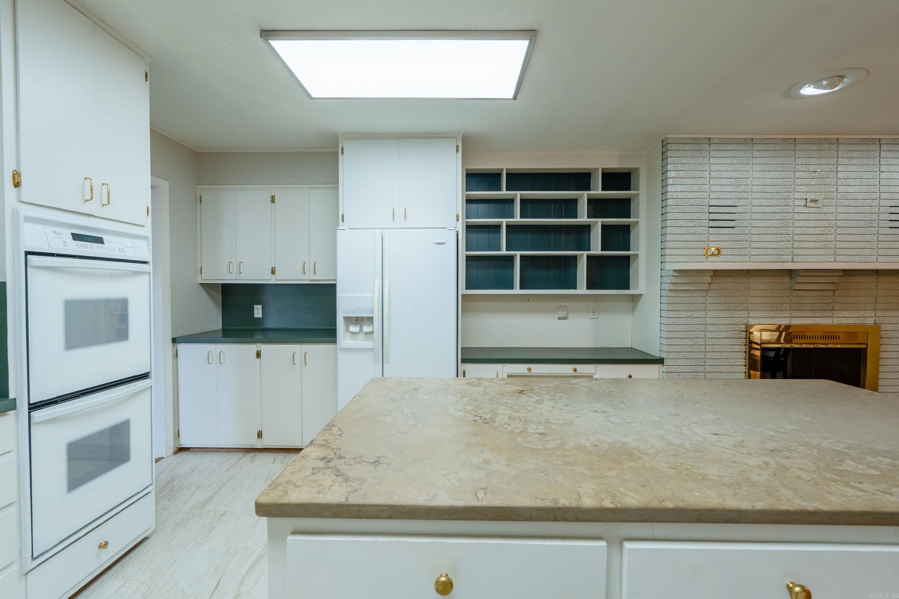 FOUST - Residential