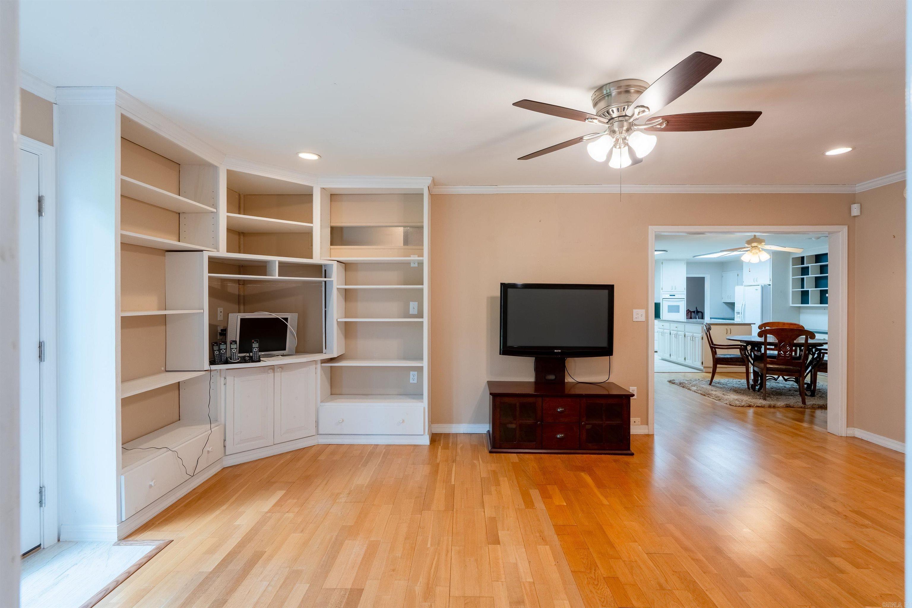 FOUST - Residential