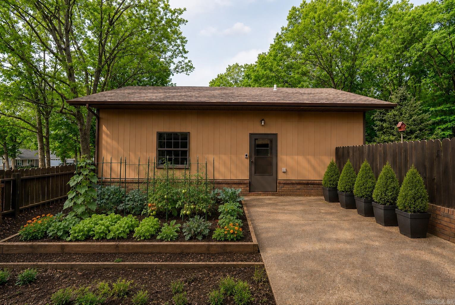 OAKWOOD ESTATES - Residential