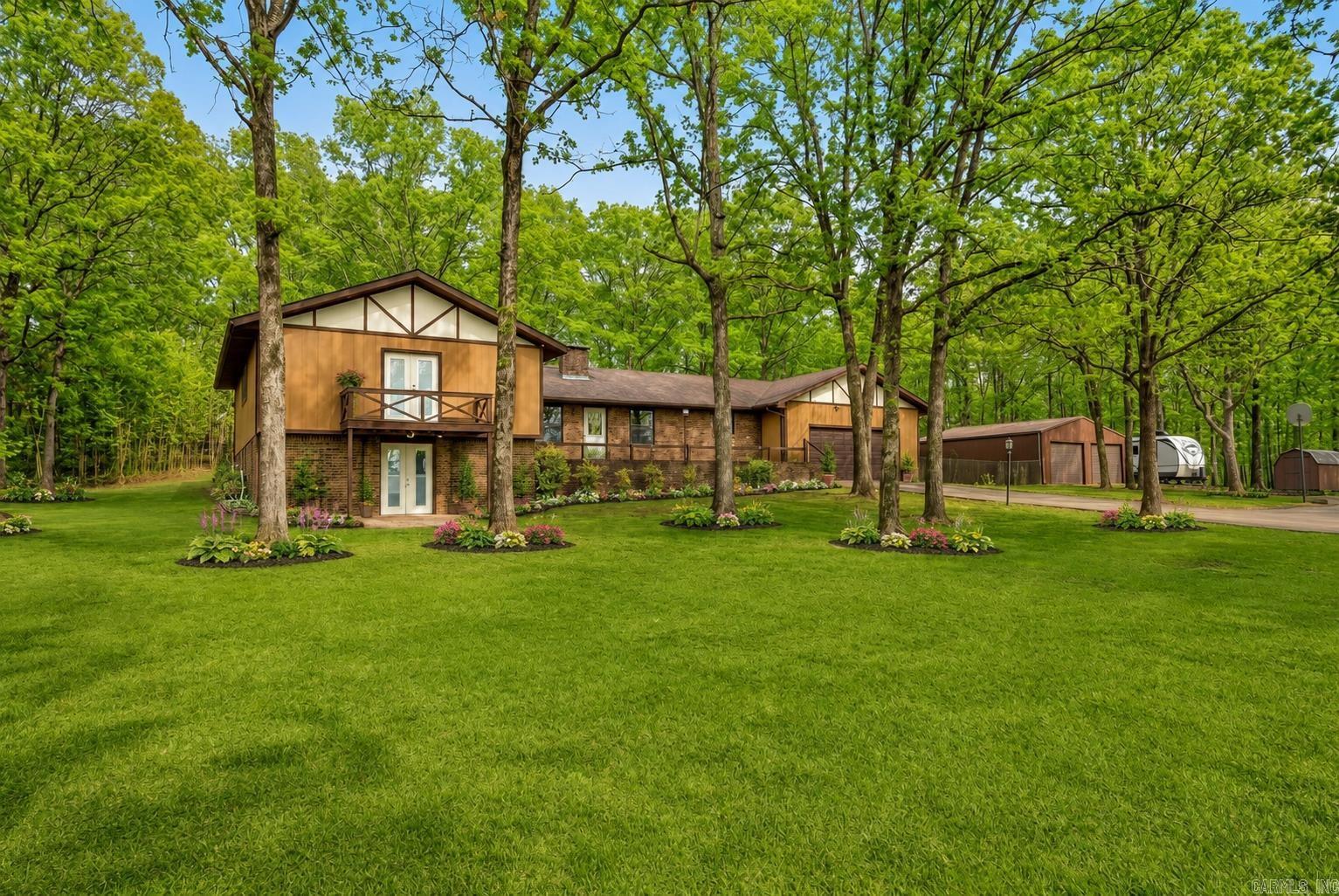 OAKWOOD ESTATES - Residential