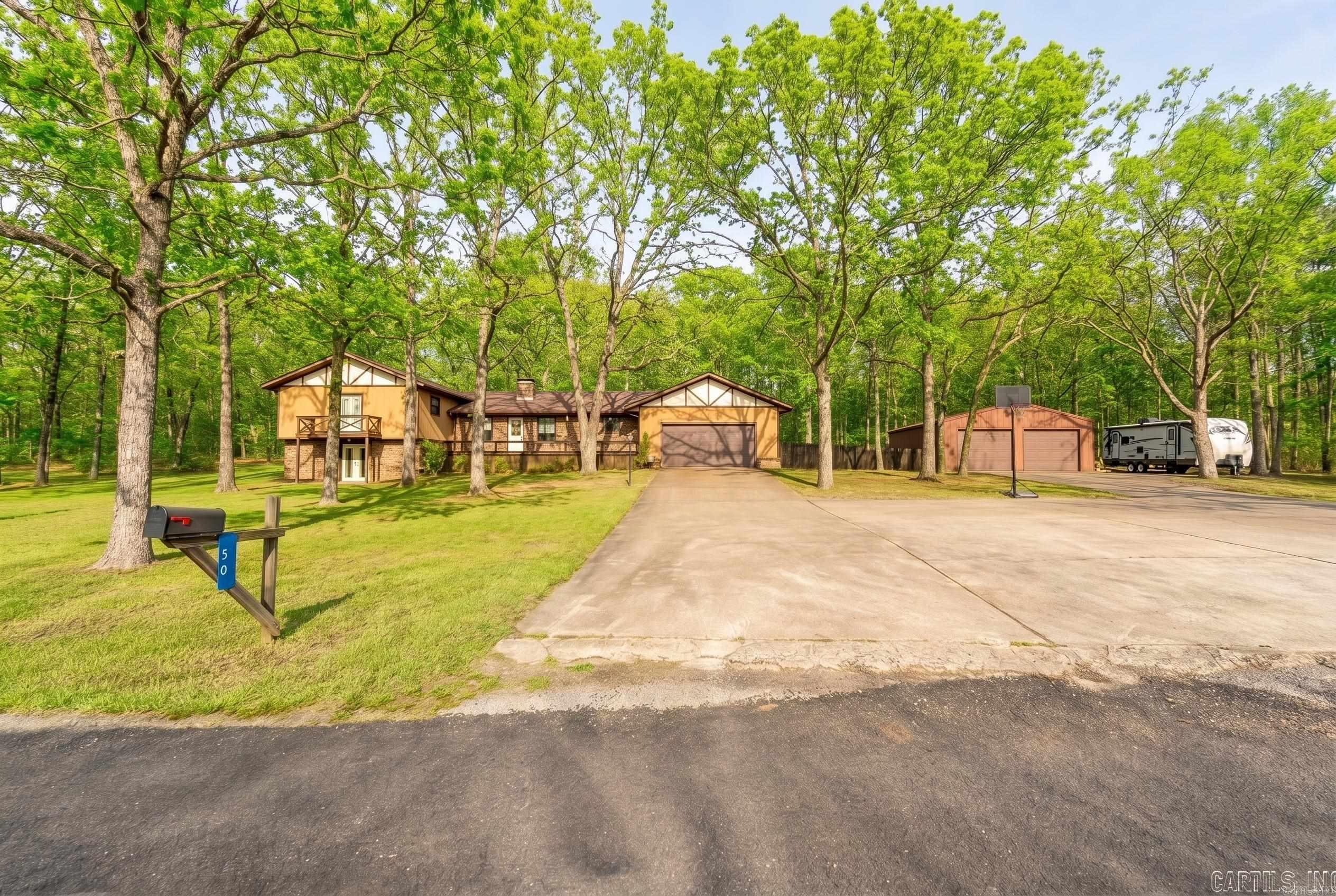 OAKWOOD ESTATES - Residential