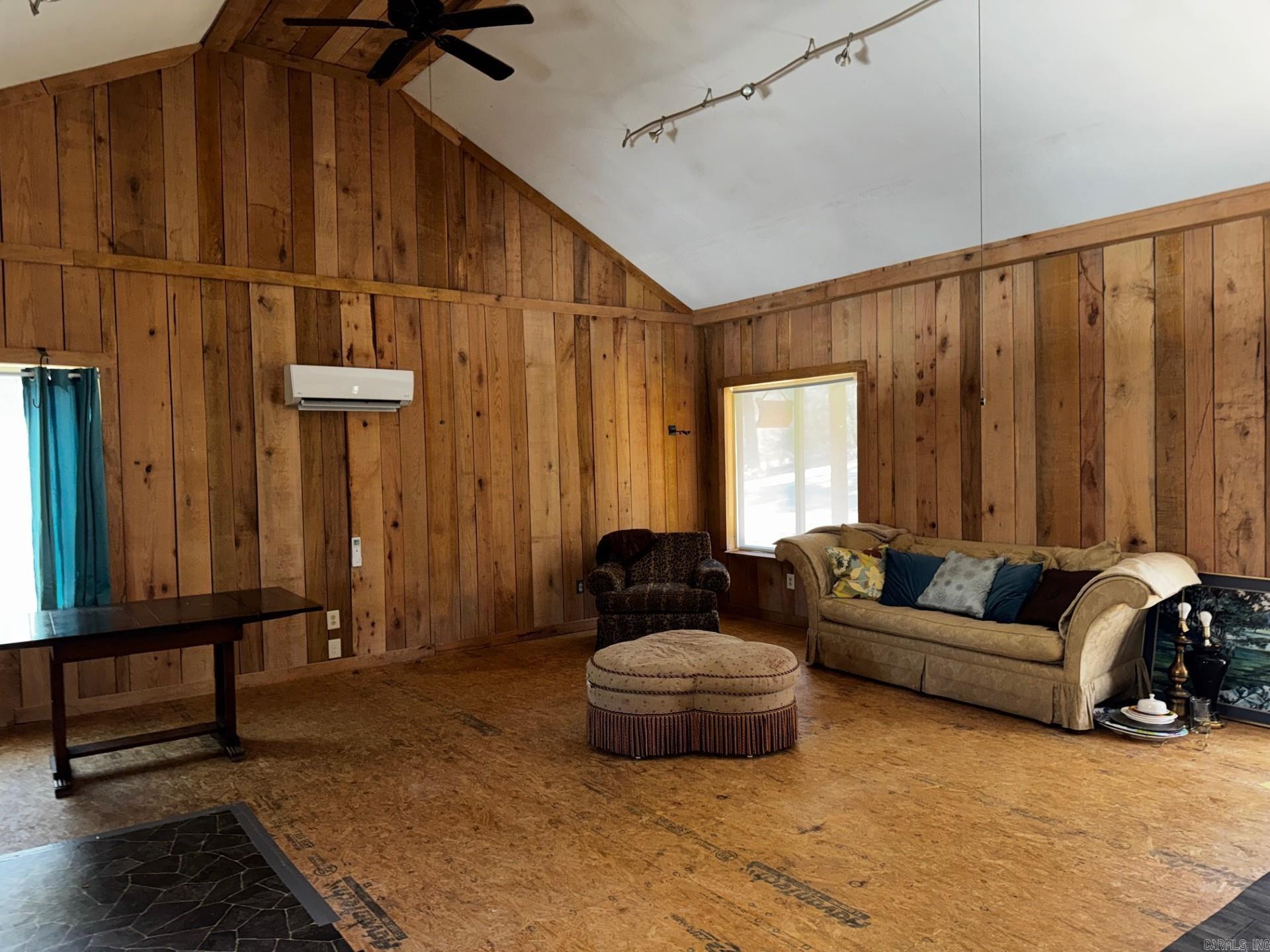 TREASURE ISLE 4 - Residential
