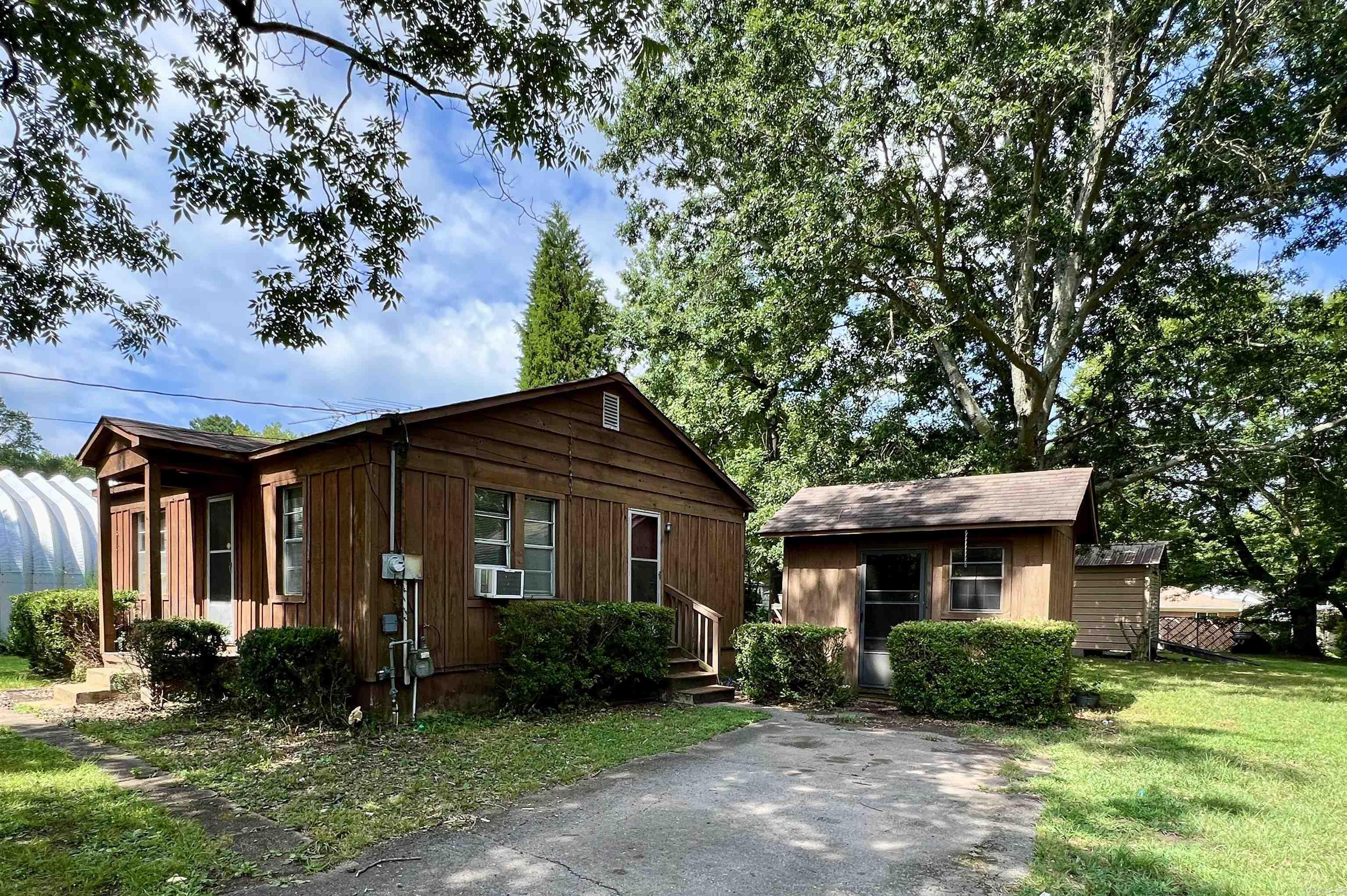LUND & HILL (ORIGINAL TOWN) - Residential