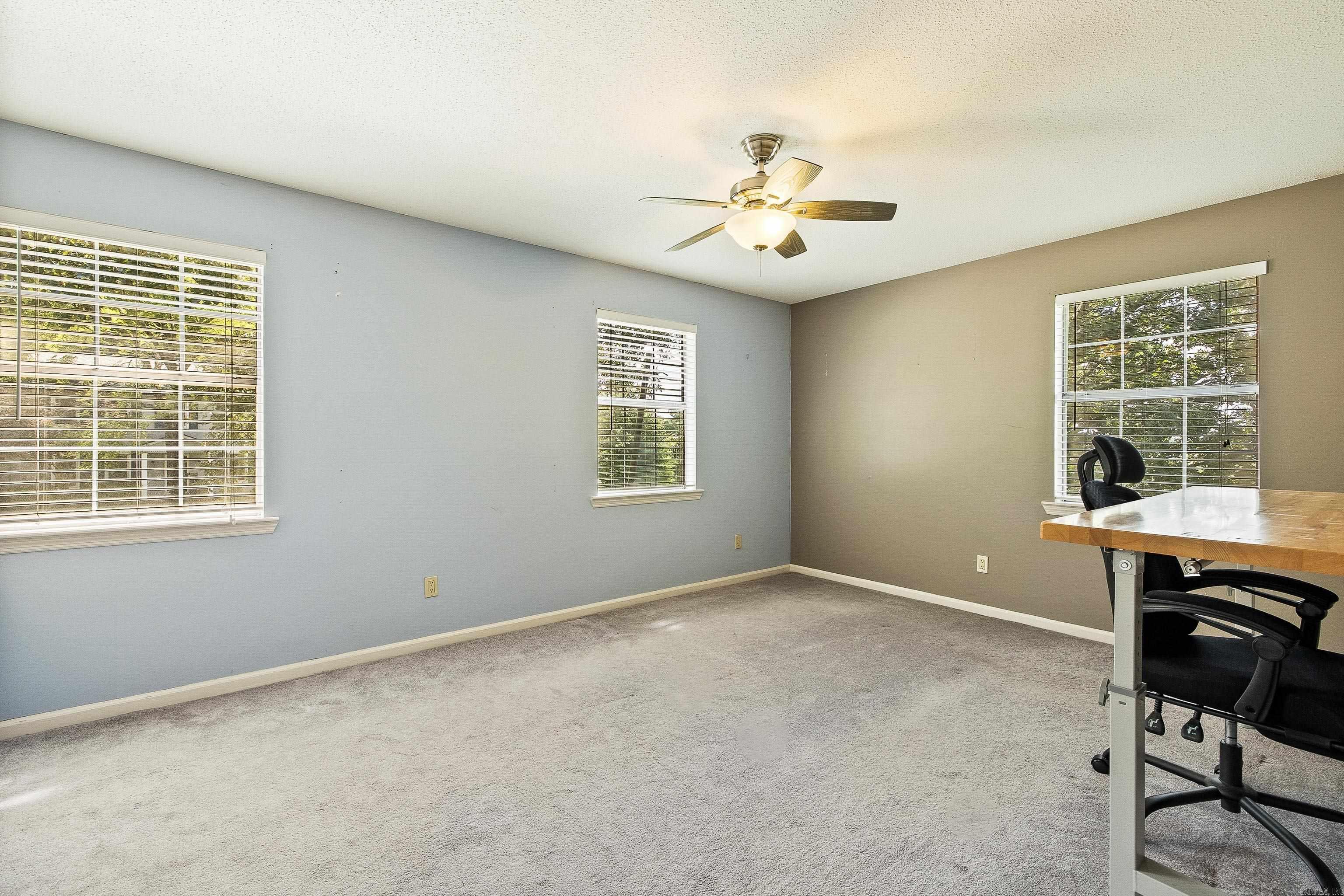 LUDINGTON HGTS - Residential
