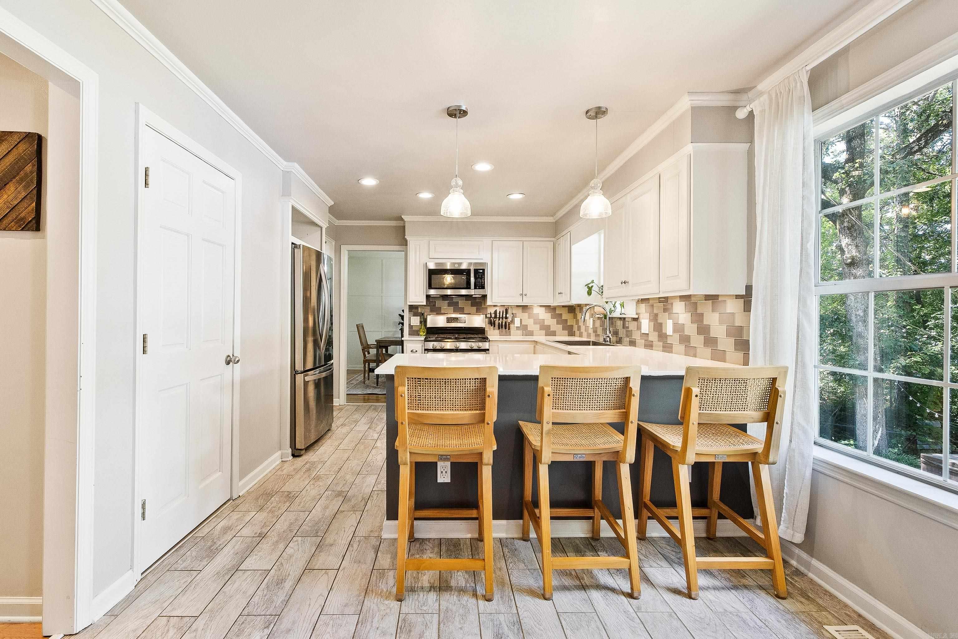 LUDINGTON HGTS - Residential