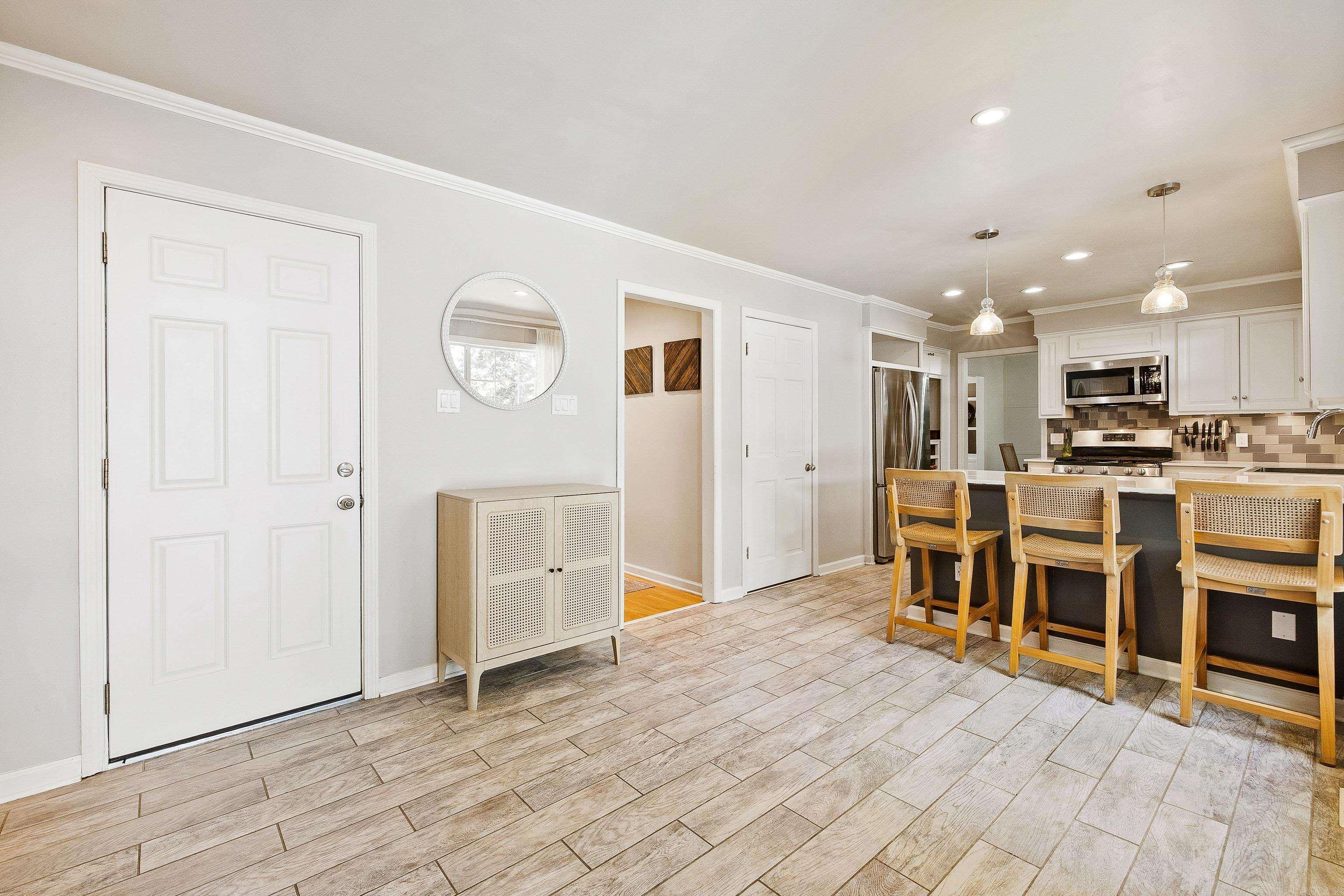 LUDINGTON HGTS - Residential