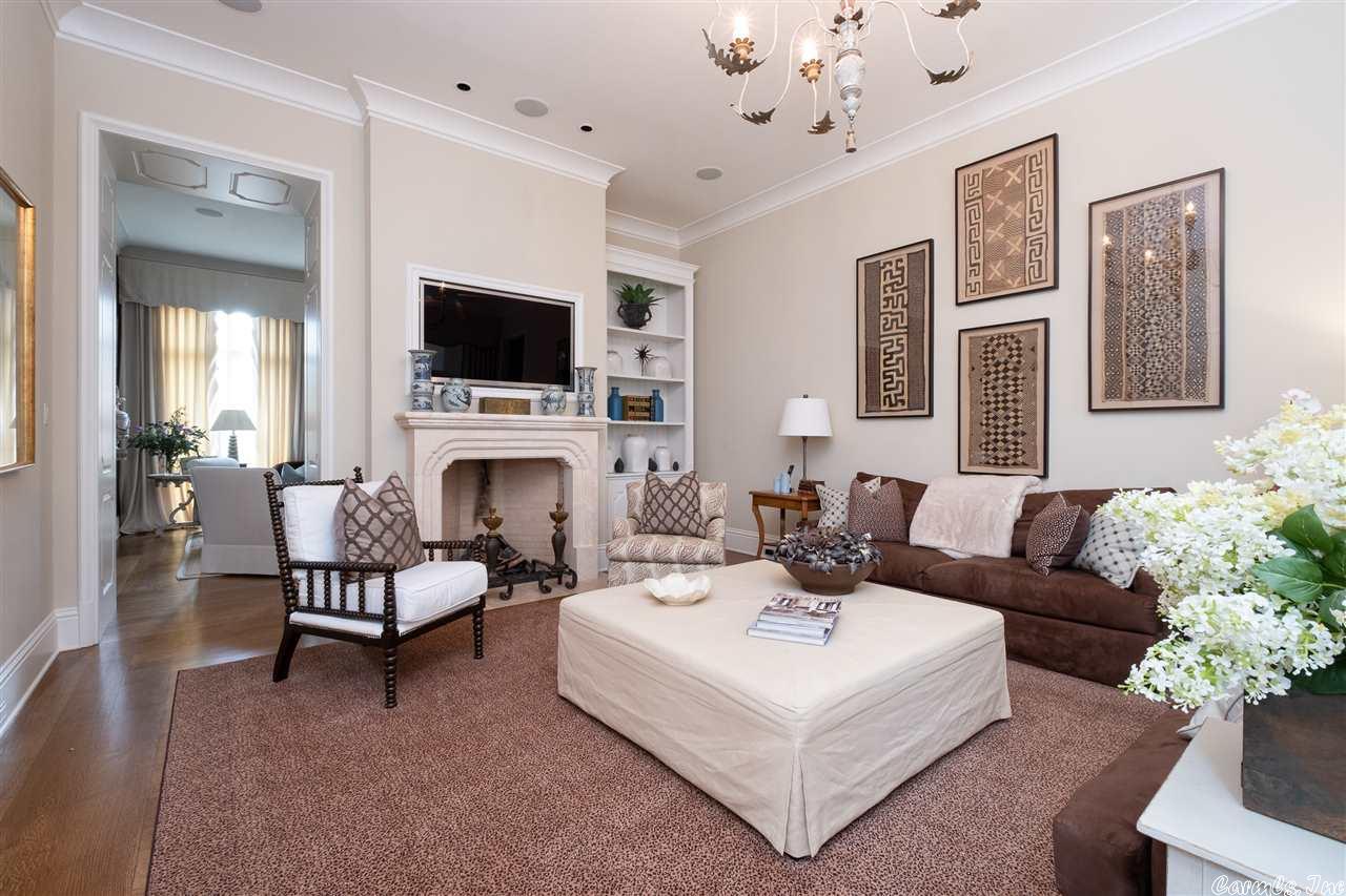 CHENAL VALLEY SOLOGNE CIRCLE - Residential
