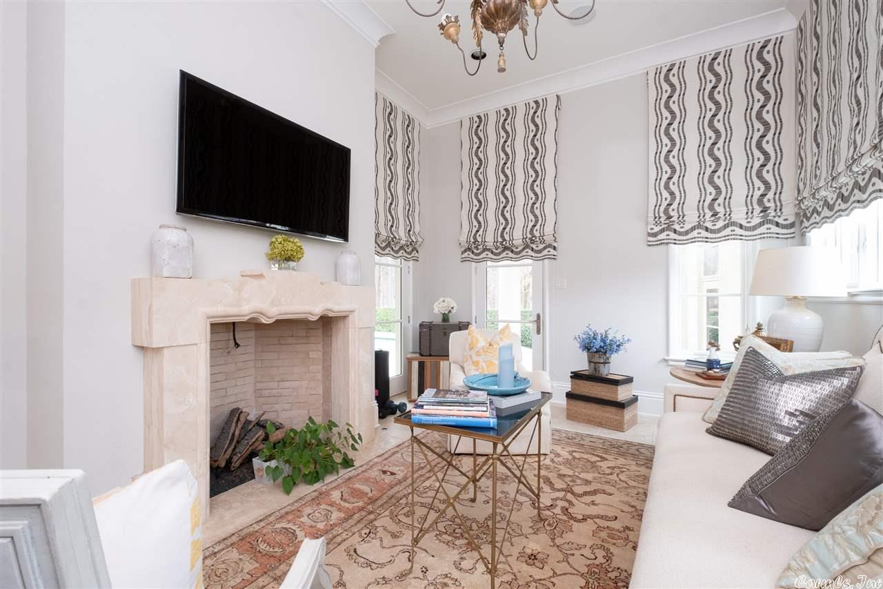CHENAL VALLEY SOLOGNE CIRCLE - Residential