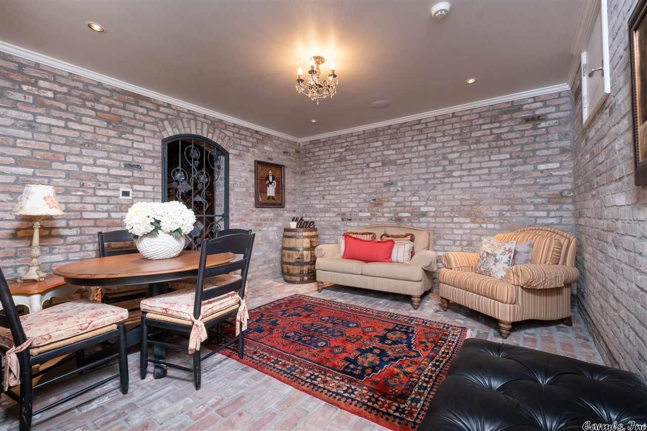 CHENAL VALLEY SOLOGNE CIRCLE - Residential