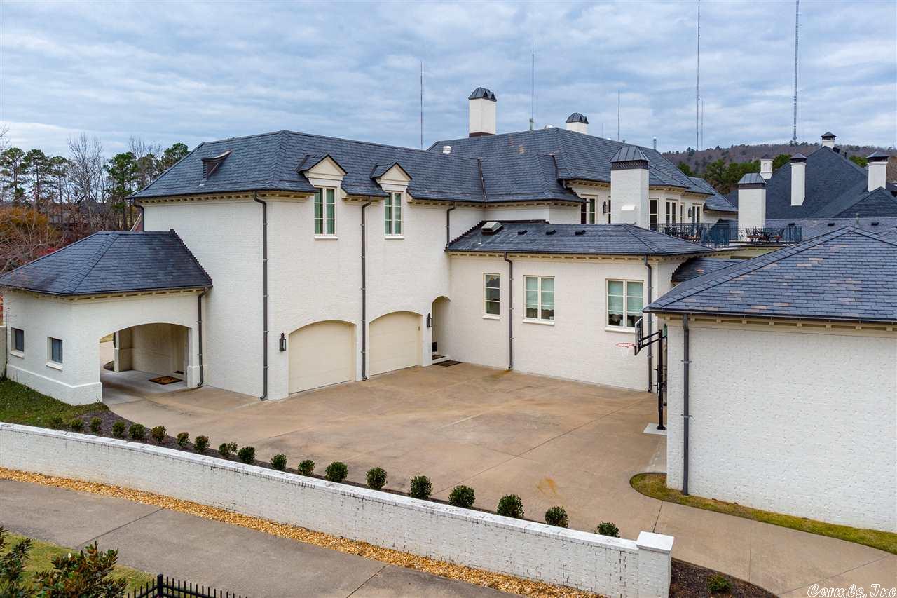 CHENAL VALLEY SOLOGNE CIRCLE - Residential