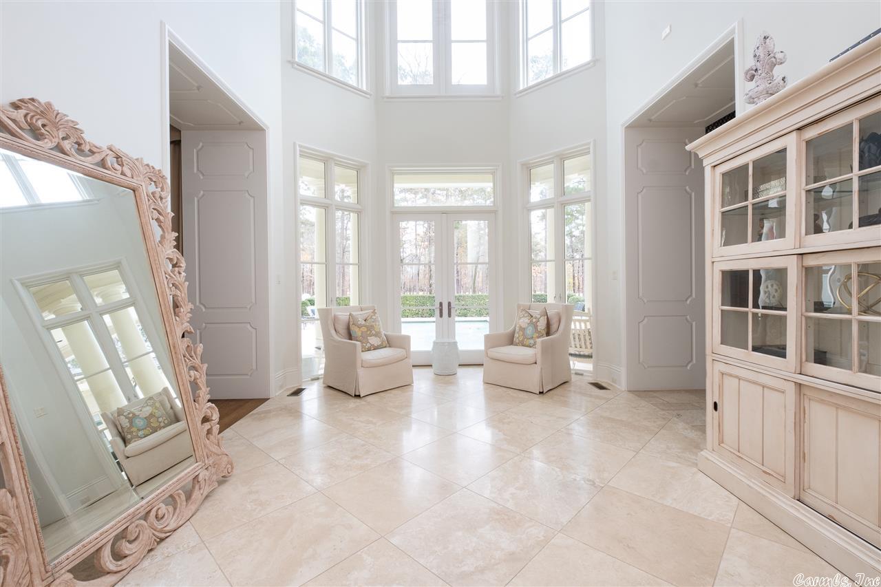 CHENAL VALLEY SOLOGNE CIRCLE - Residential