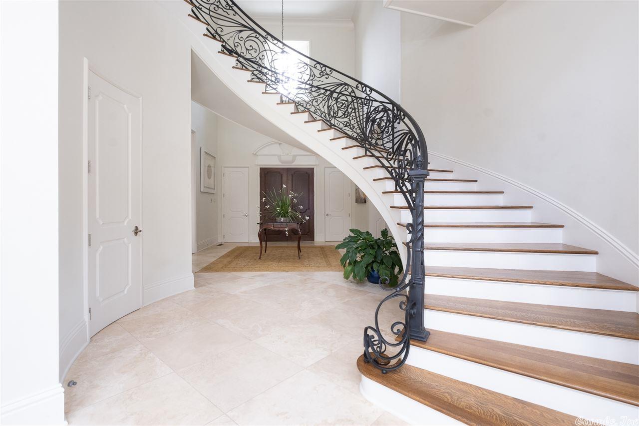 CHENAL VALLEY SOLOGNE CIRCLE - Residential