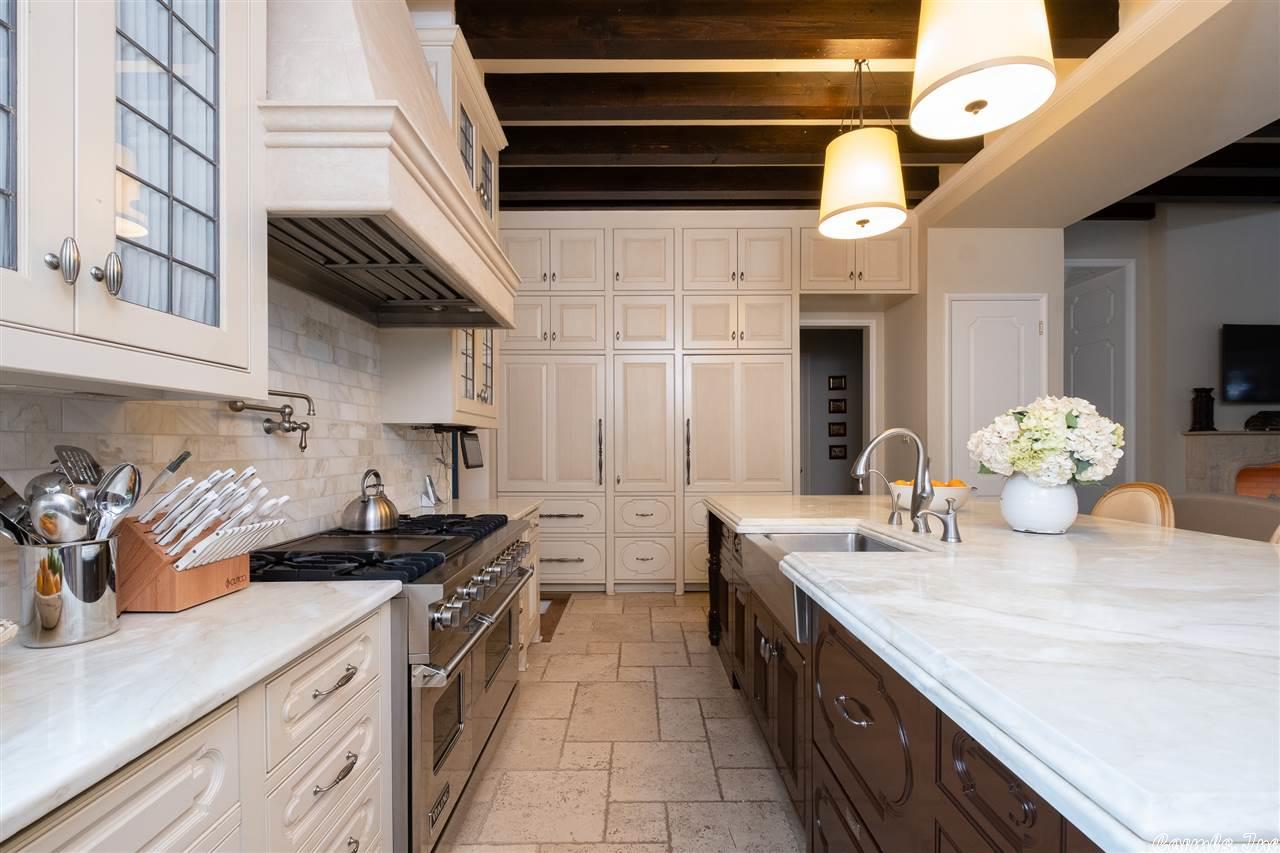 CHENAL VALLEY SOLOGNE CIRCLE - Residential
