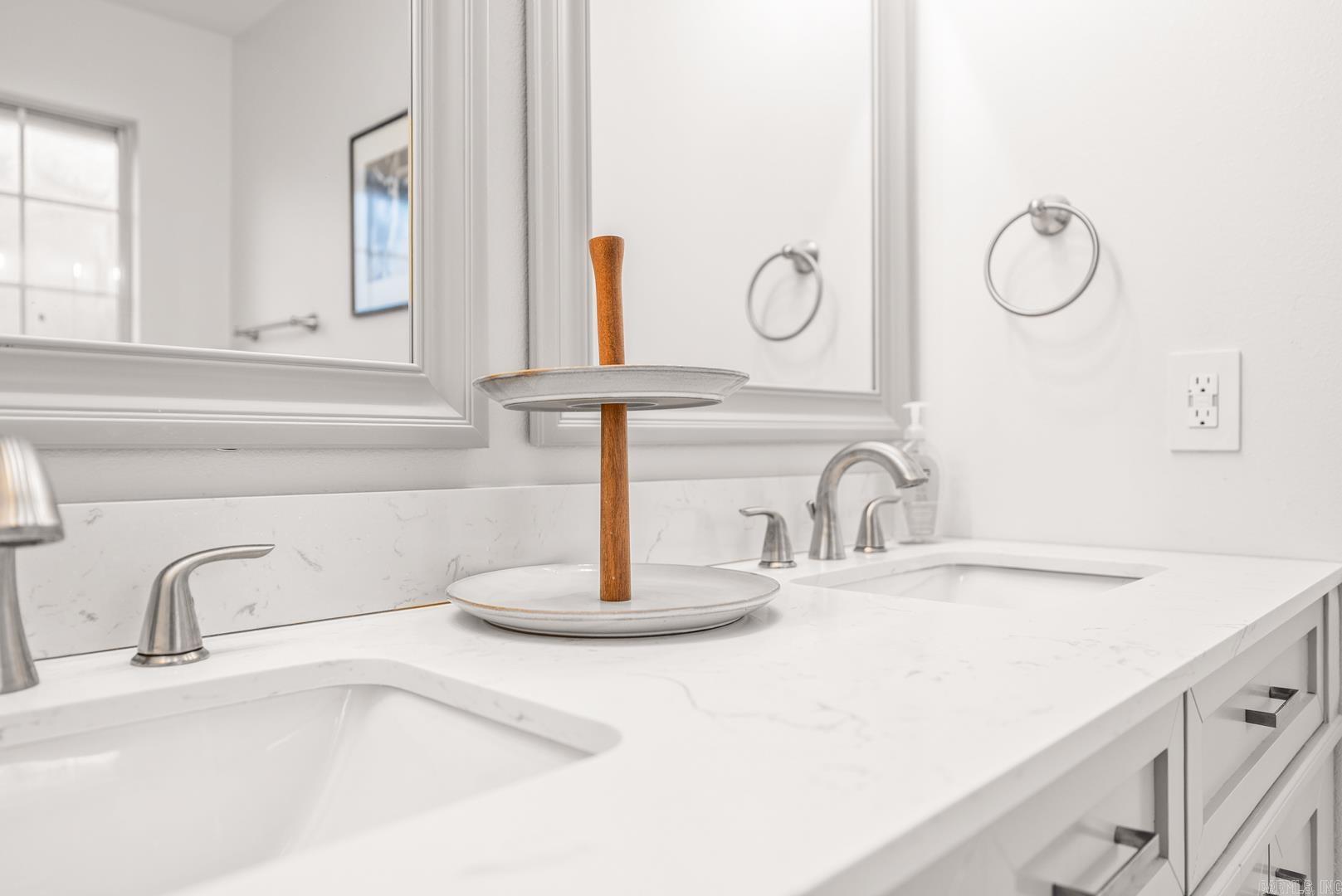CUTTER RIDGE - Residential
