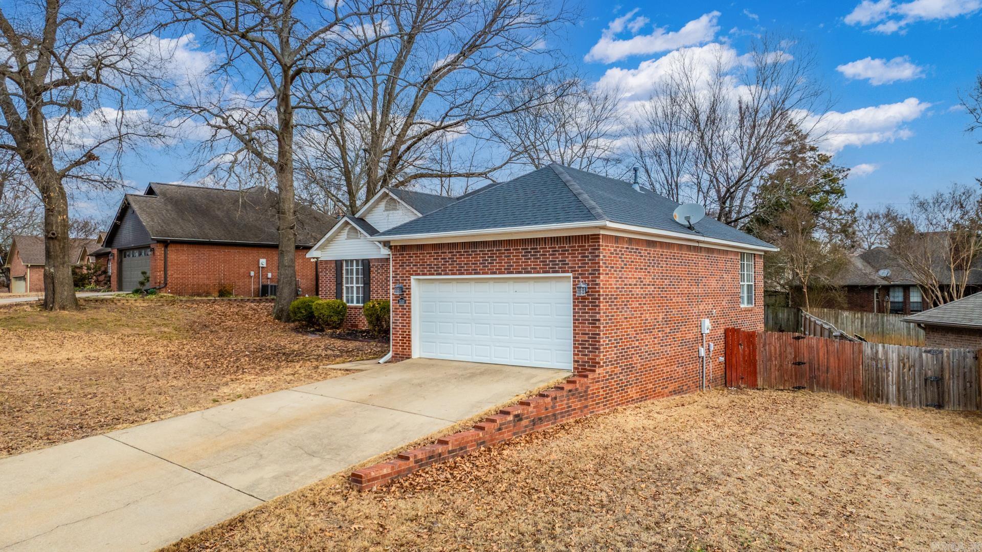 CUTTER RIDGE - Residential