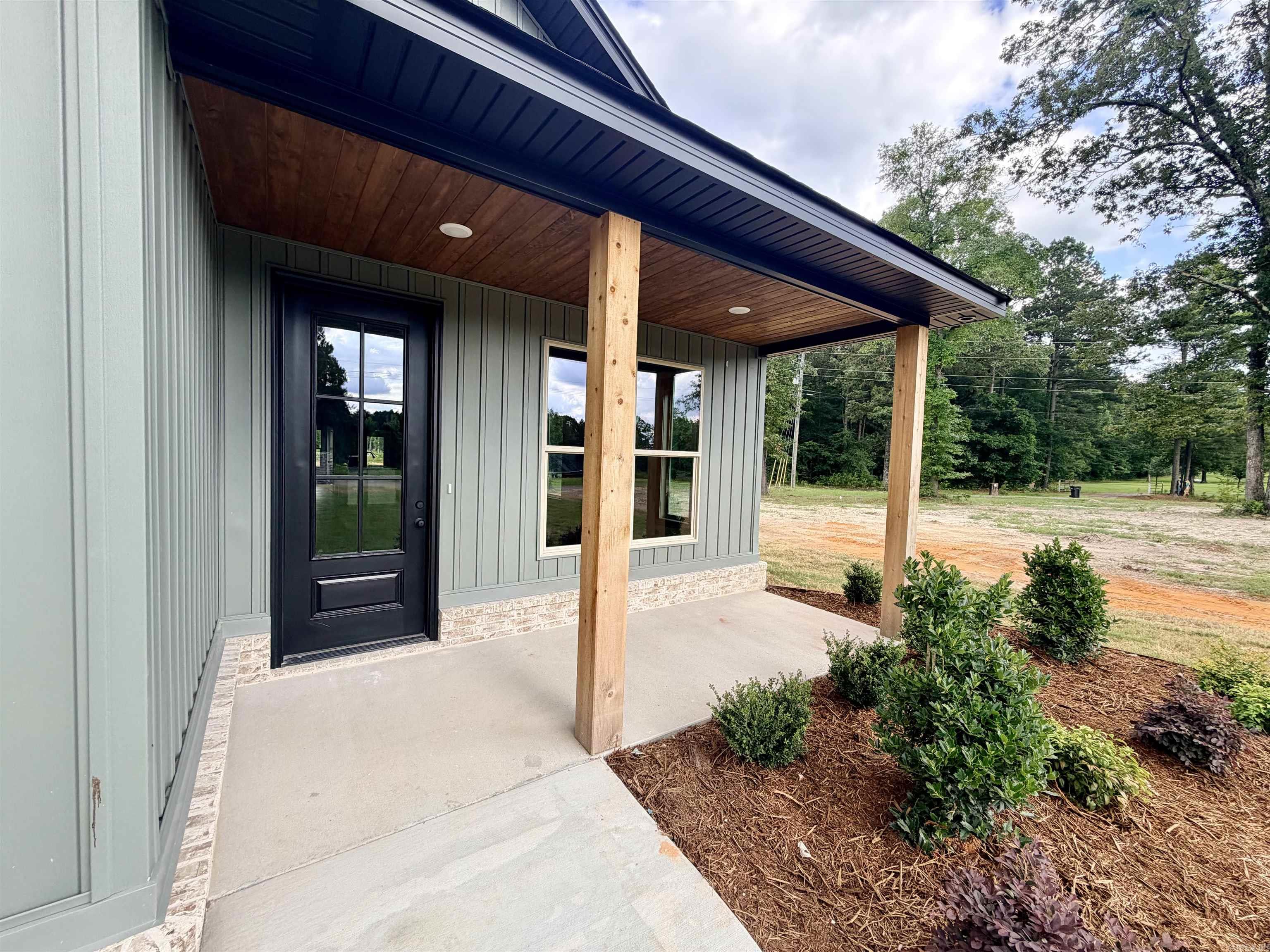 DETONTI PLACE PHASE I - Residential