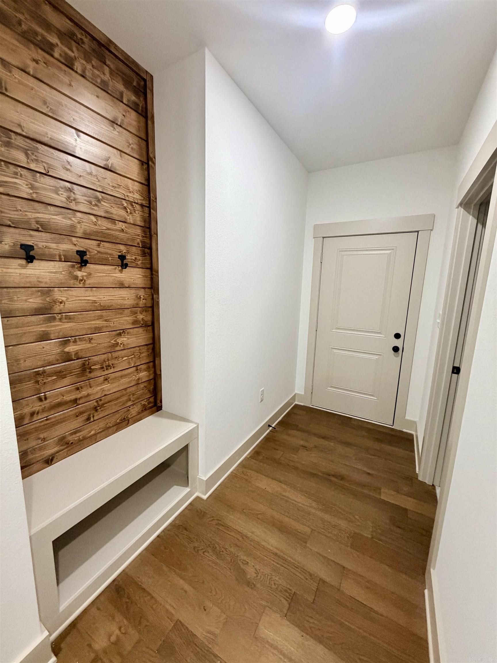DETONTI PLACE PHASE I - Residential