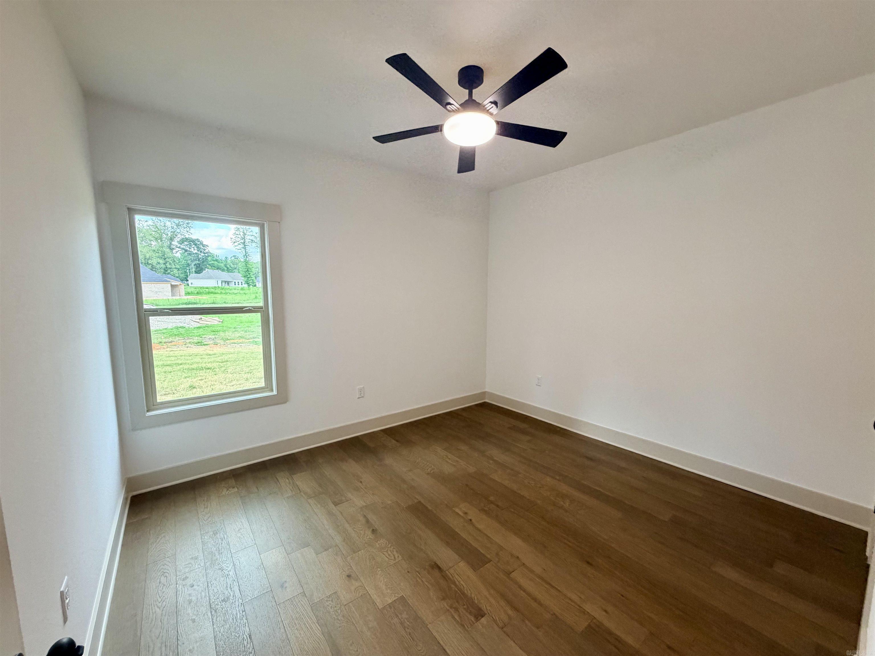 DETONTI PLACE PHASE I - Residential