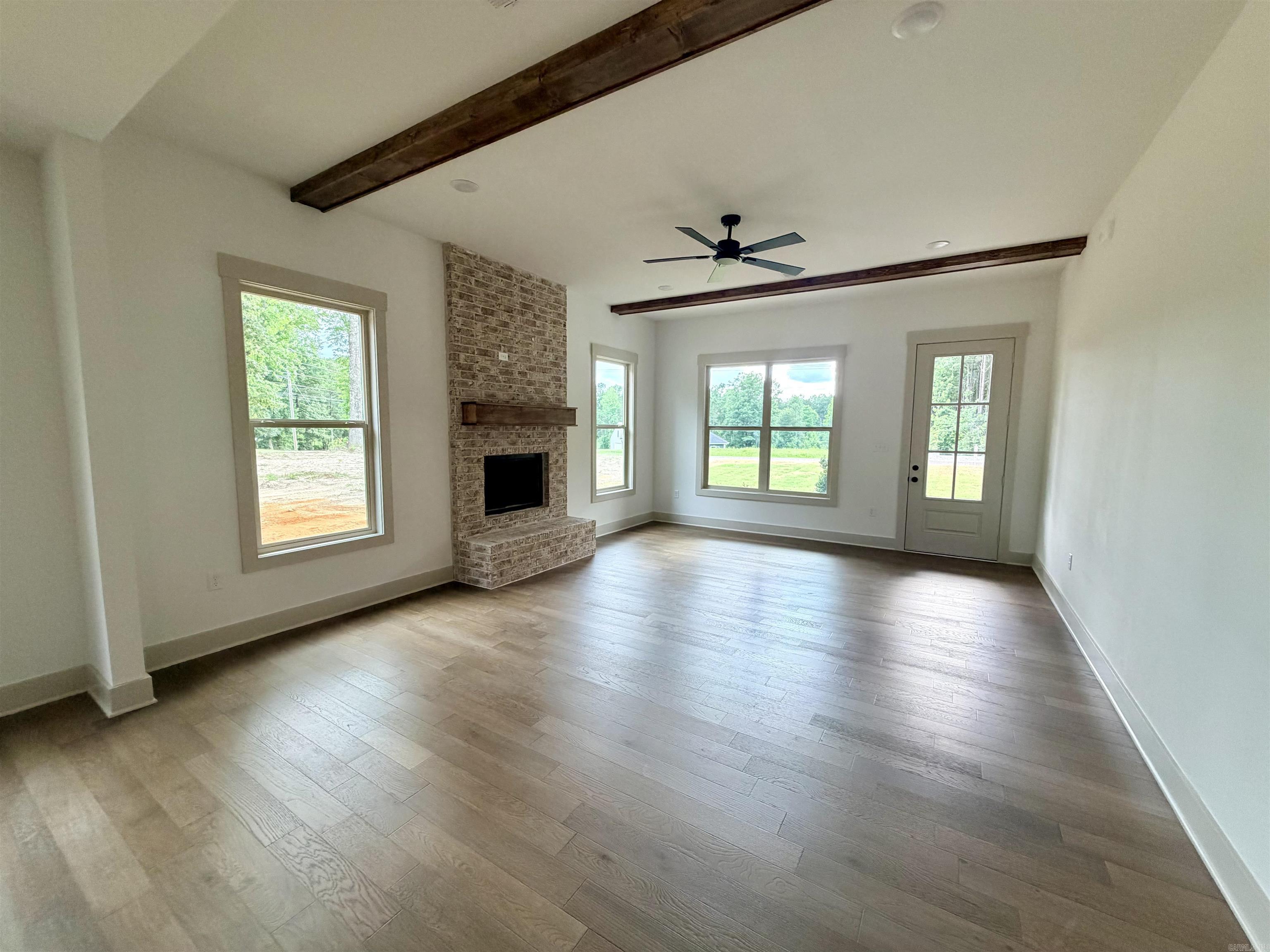 DETONTI PLACE PHASE I - Residential