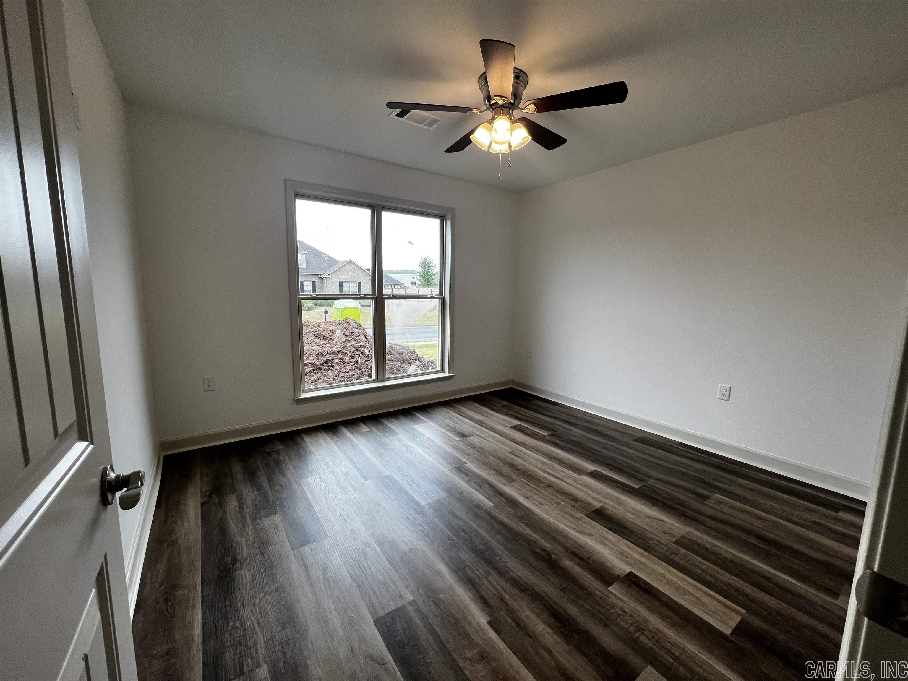 Saddle Creek - Residential