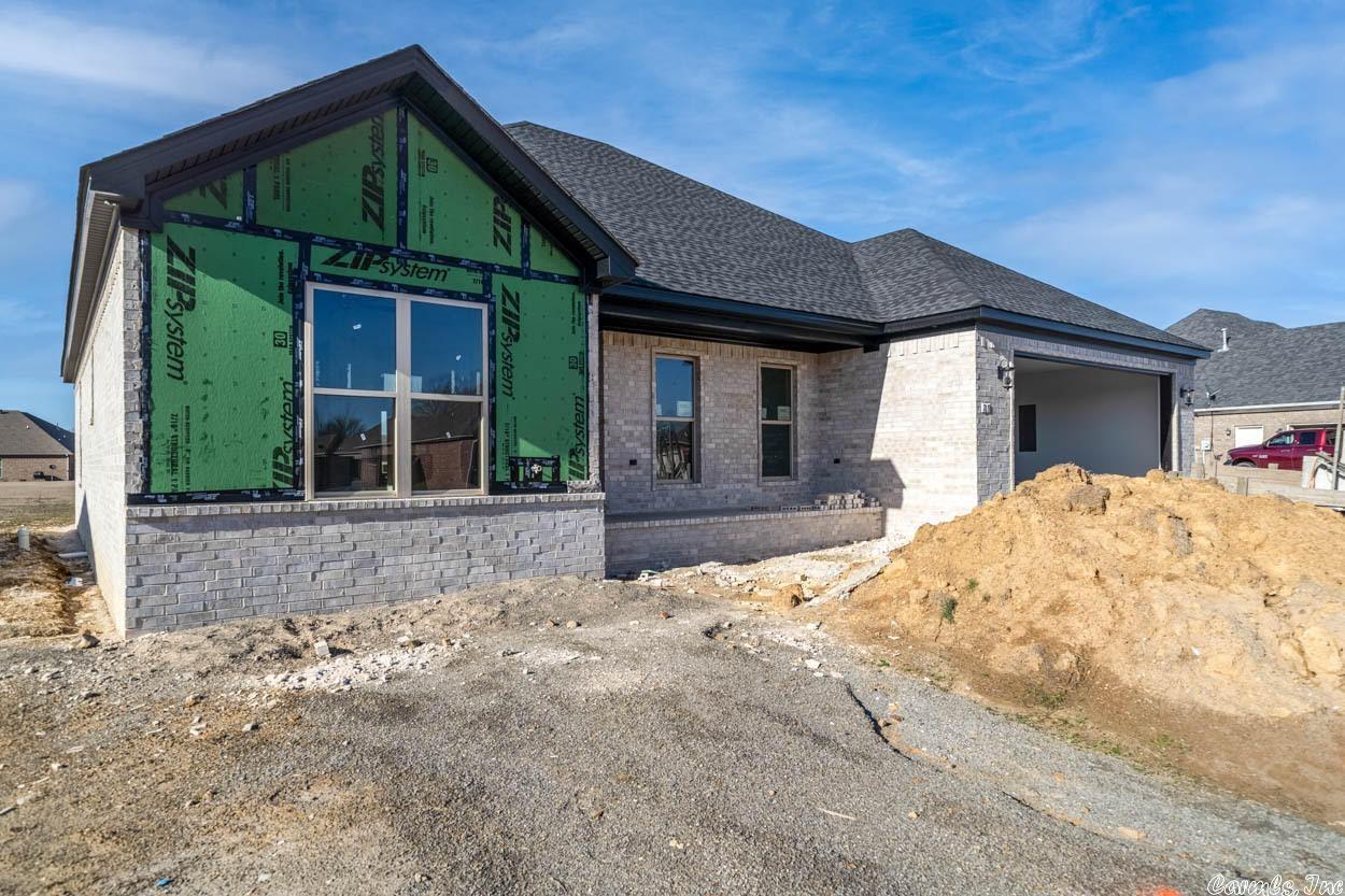 Saddle Creek - Residential