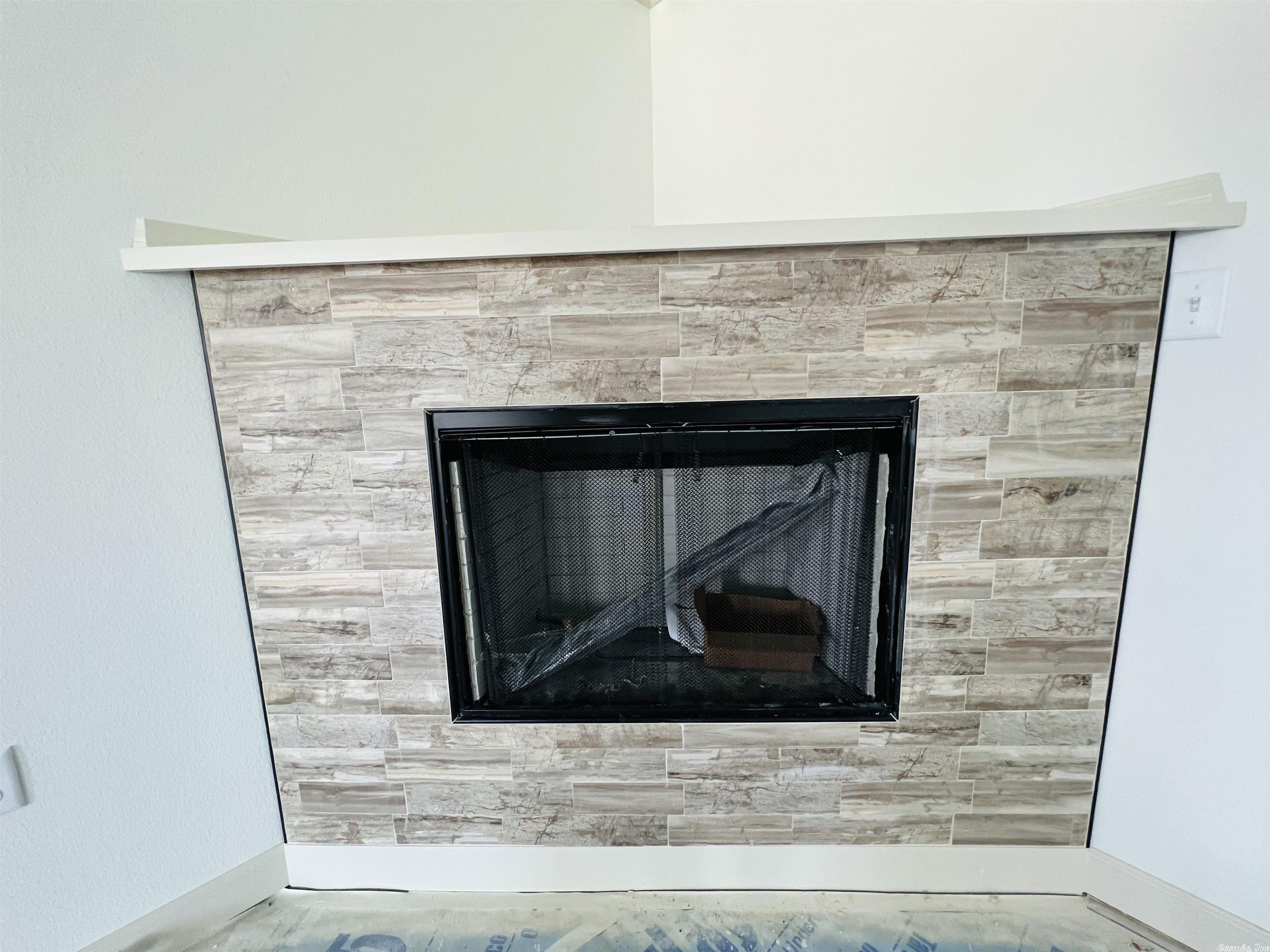 Saddle Creek - Residential