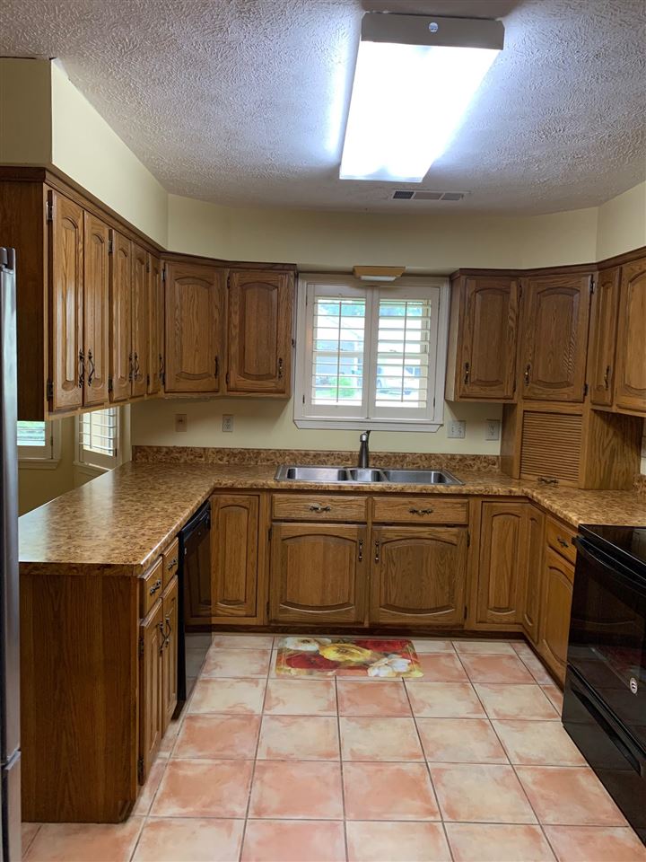 CHAPMAN & DEWEY - Residential