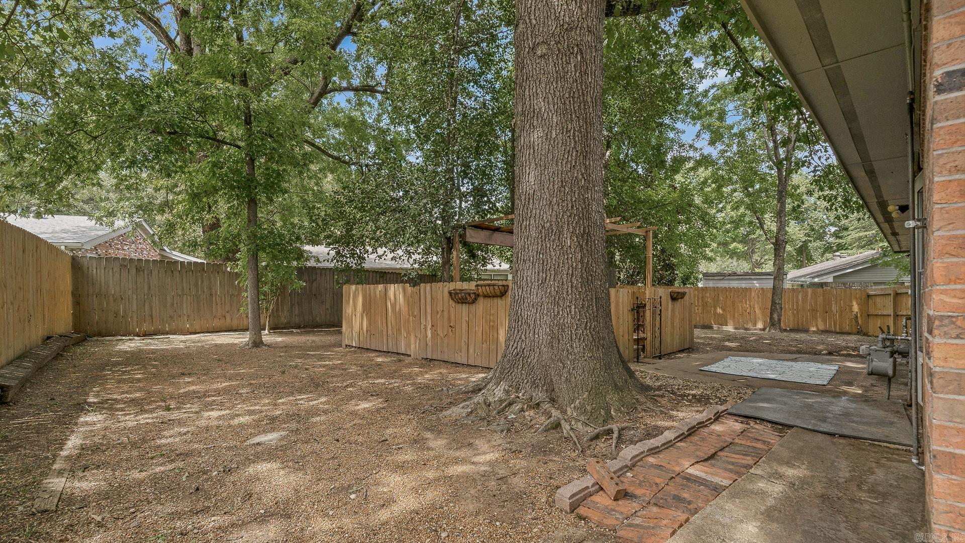 RICHLAND HILLS ADDN - Residential