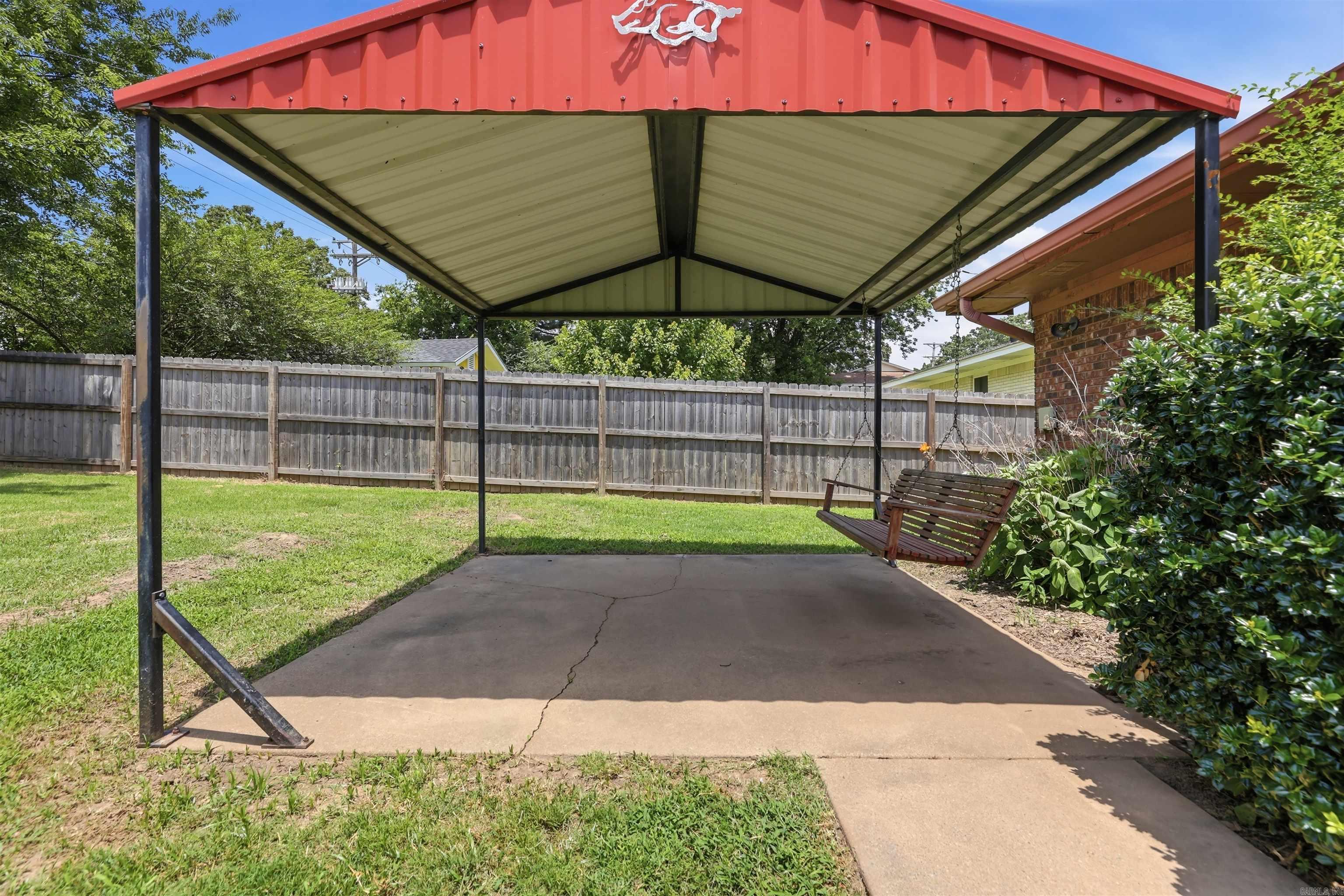 PIKE VIEW - Residential